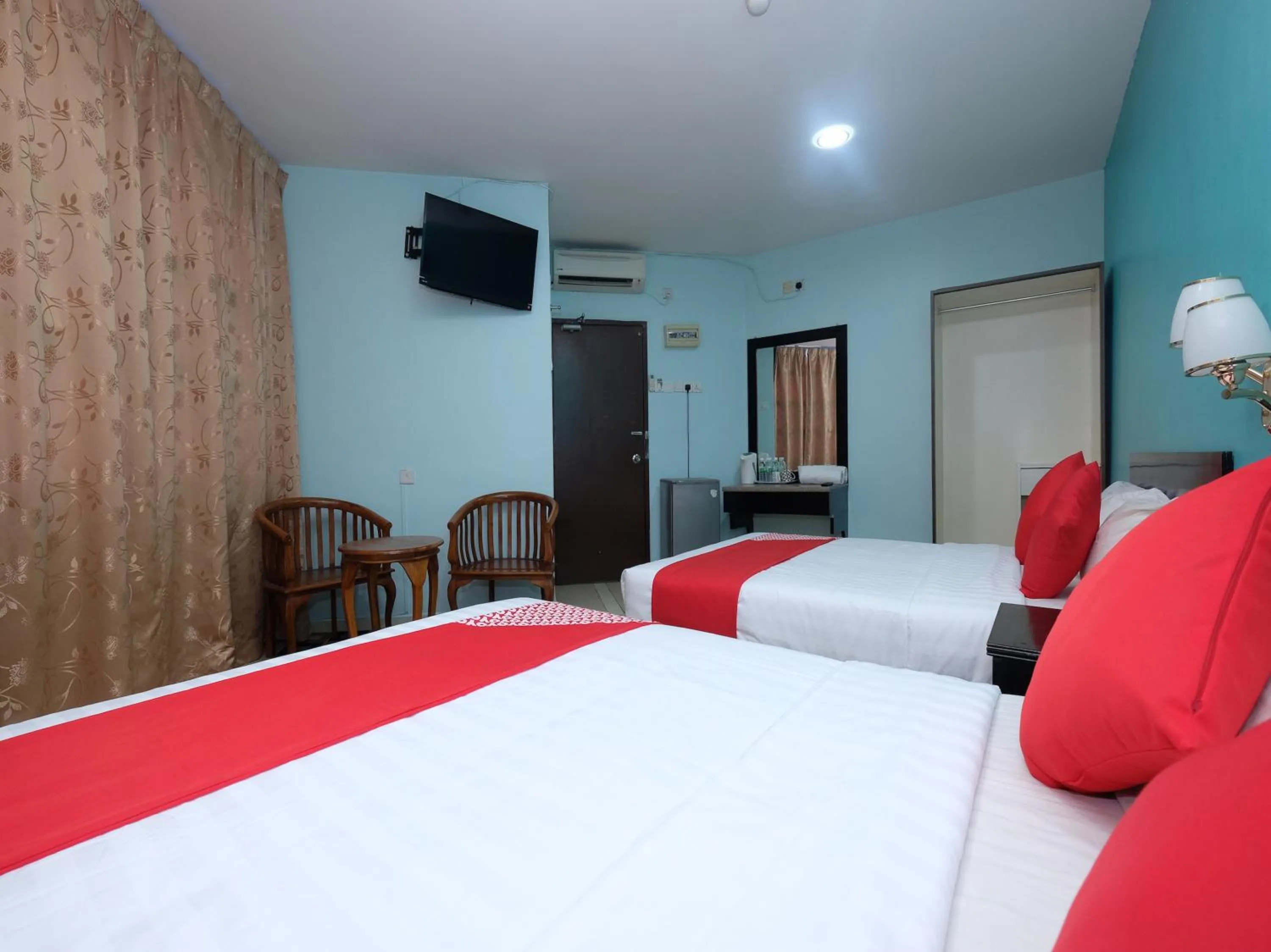Bed in Marjan Hotel Sdn Bhd