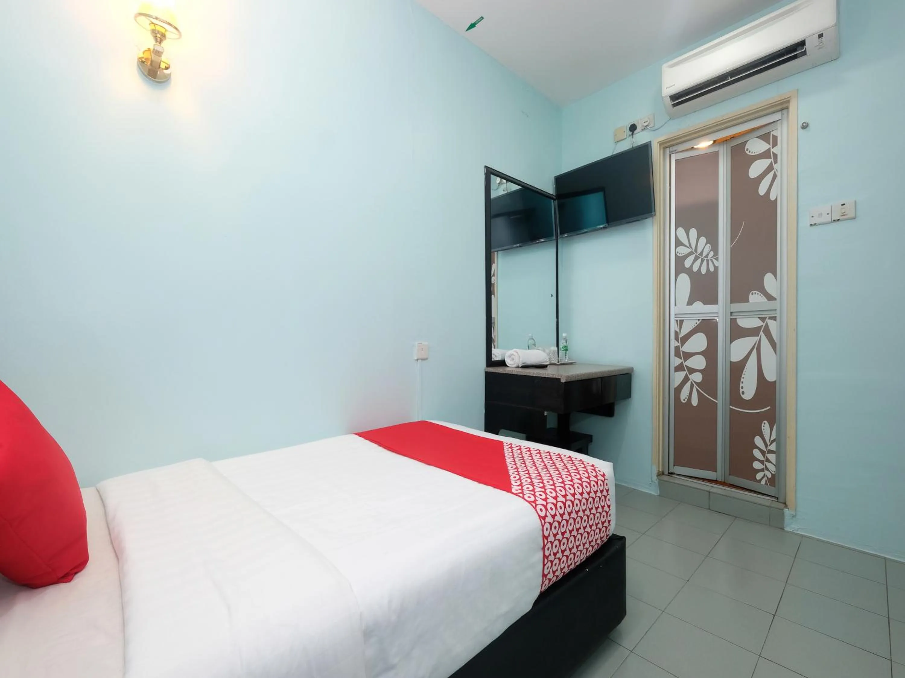 Bedroom, Bed in Marjan Hotel Sdn Bhd