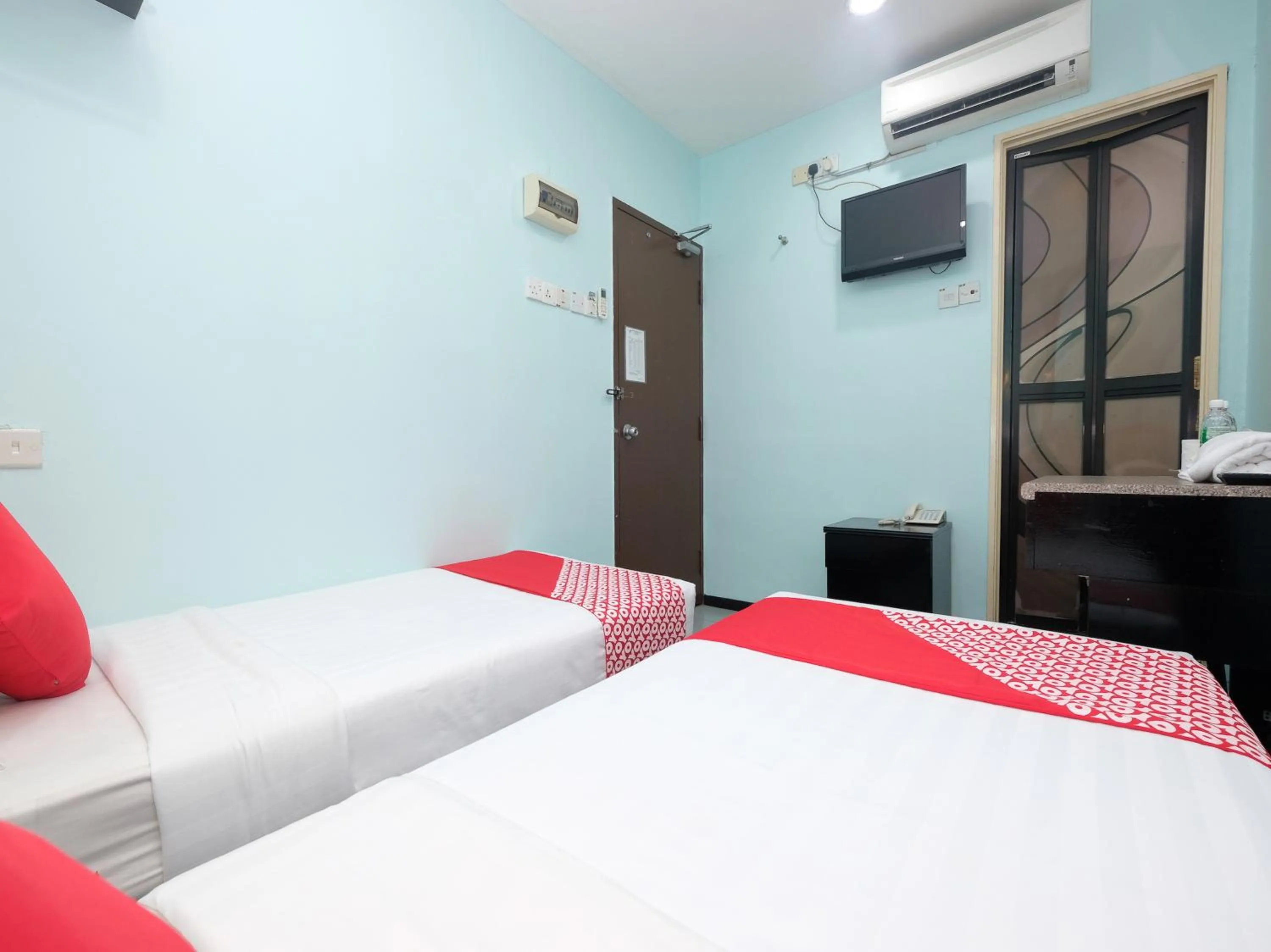 Bed in Marjan Hotel Sdn Bhd