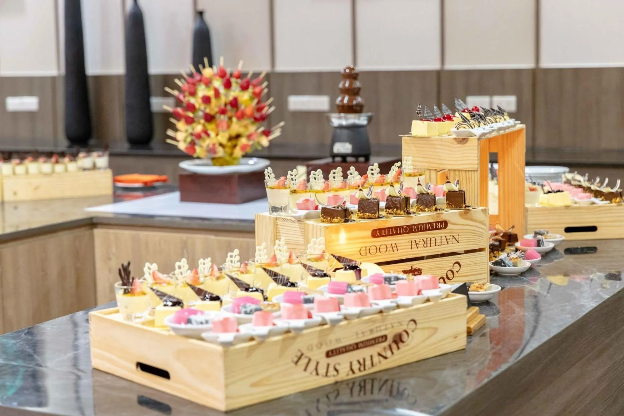 Meals in Savan Resorts