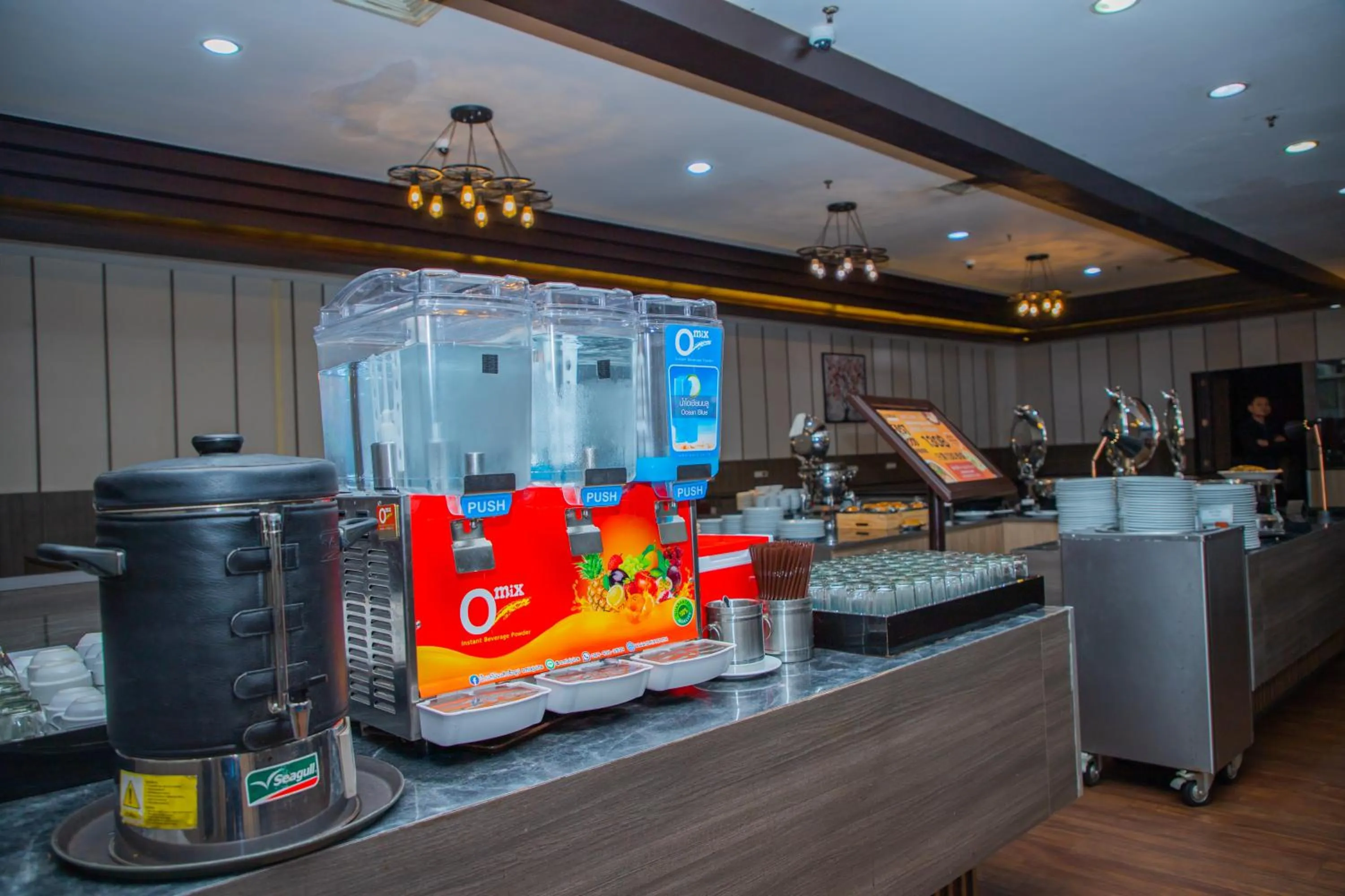 Food and drinks in Savan Resorts