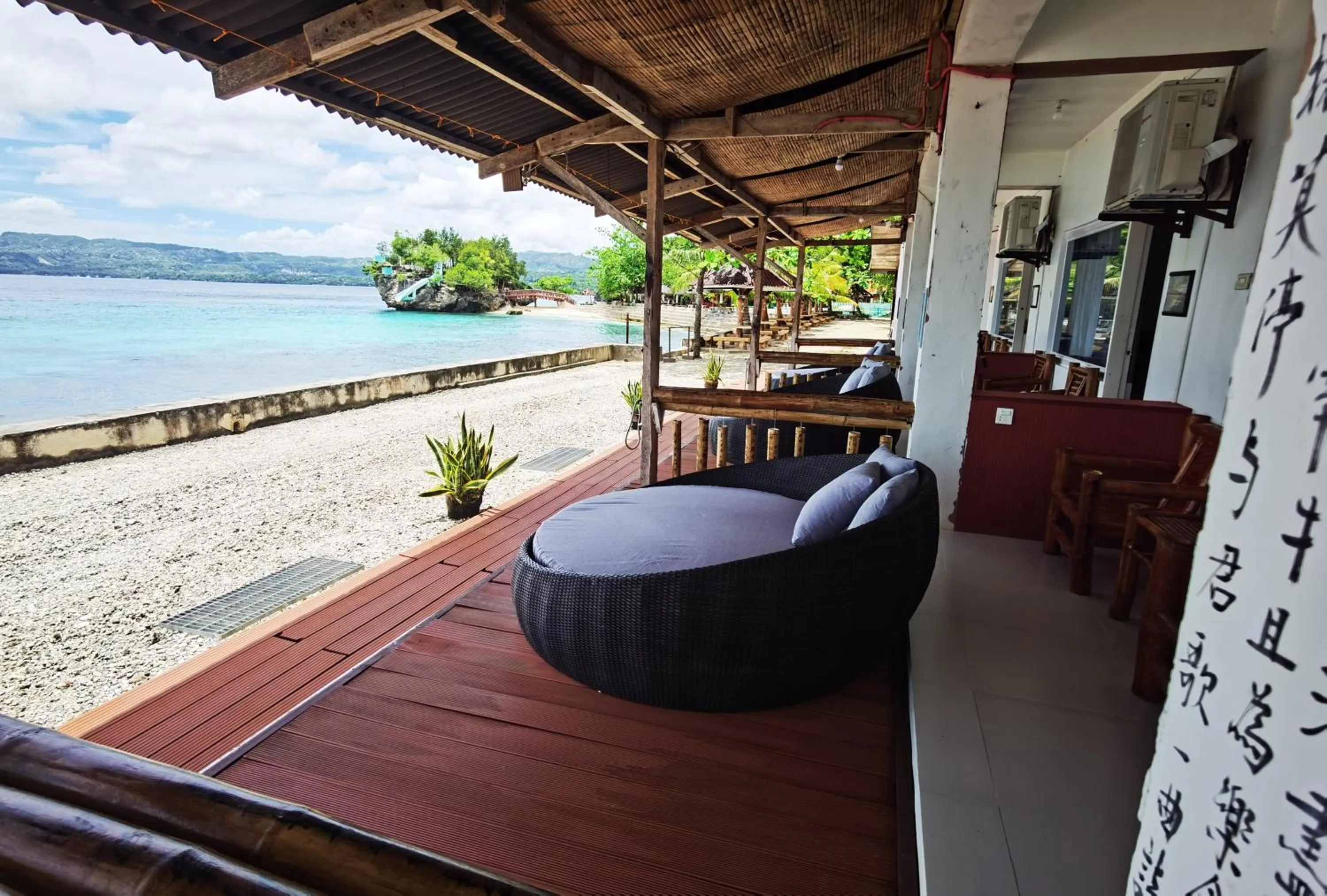 Property building in Jelly Sea Resort