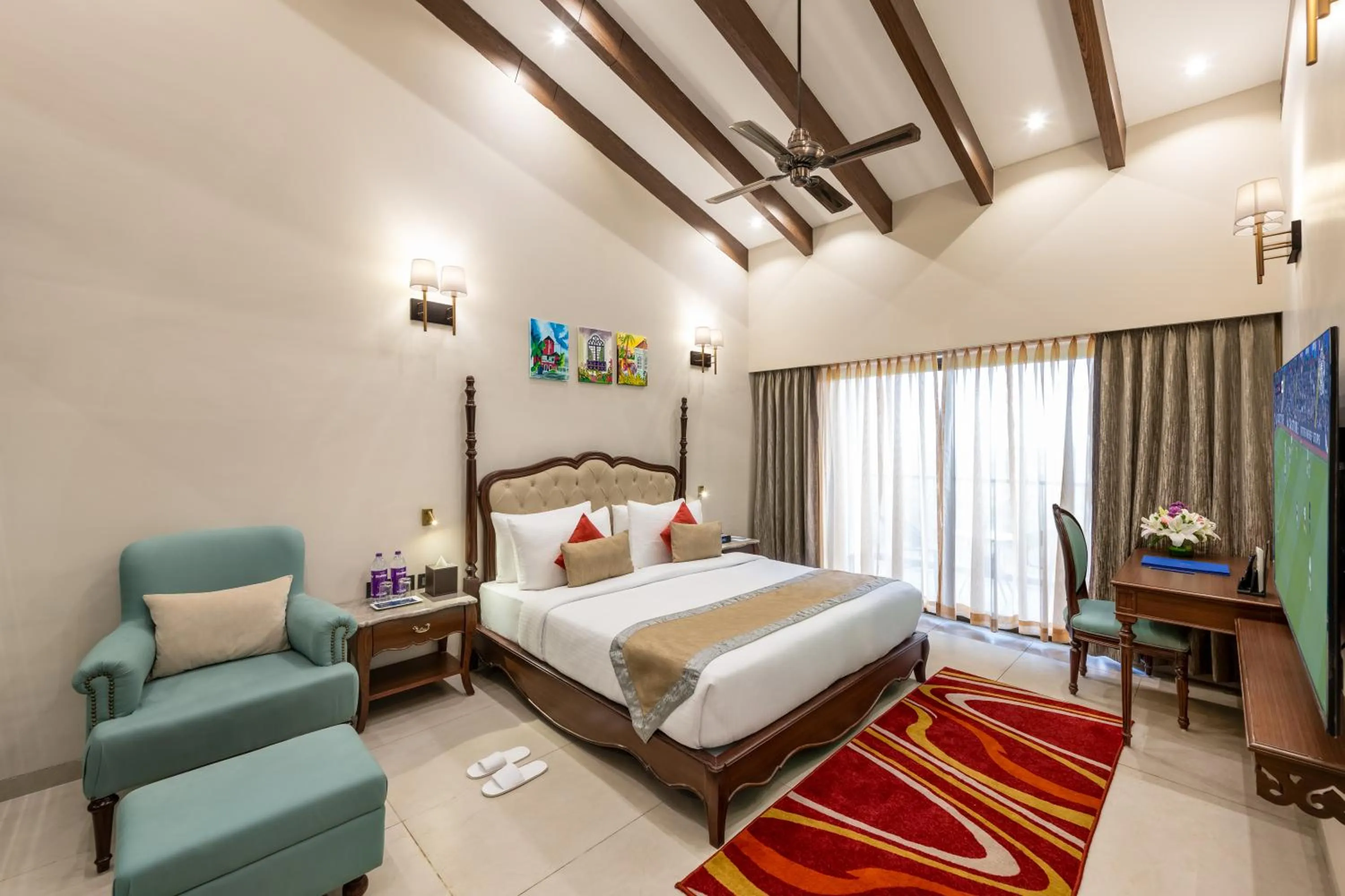 Bed in Golden Tulip Candolim, Goa