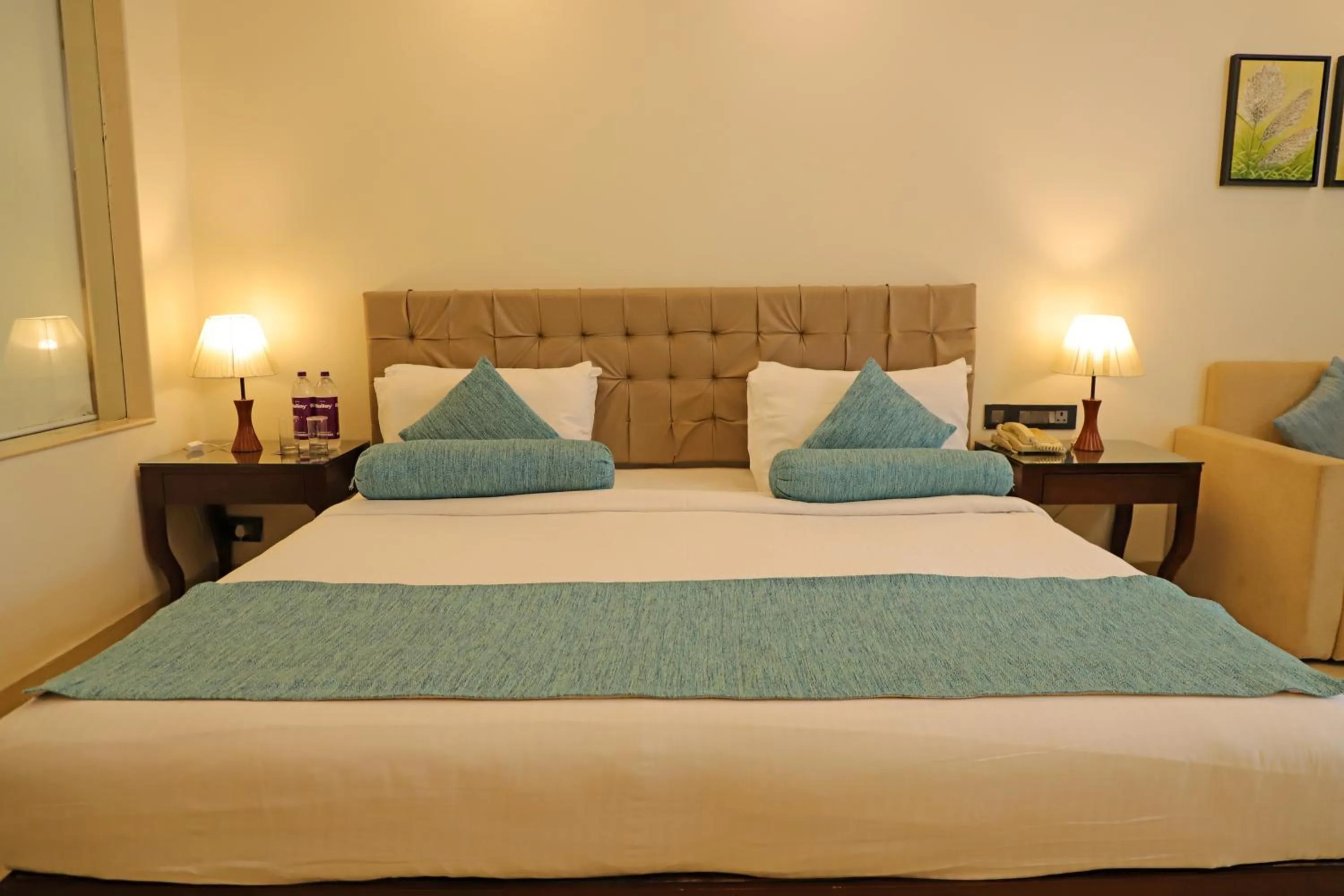 Bed in Golden Tulip Candolim, Goa
