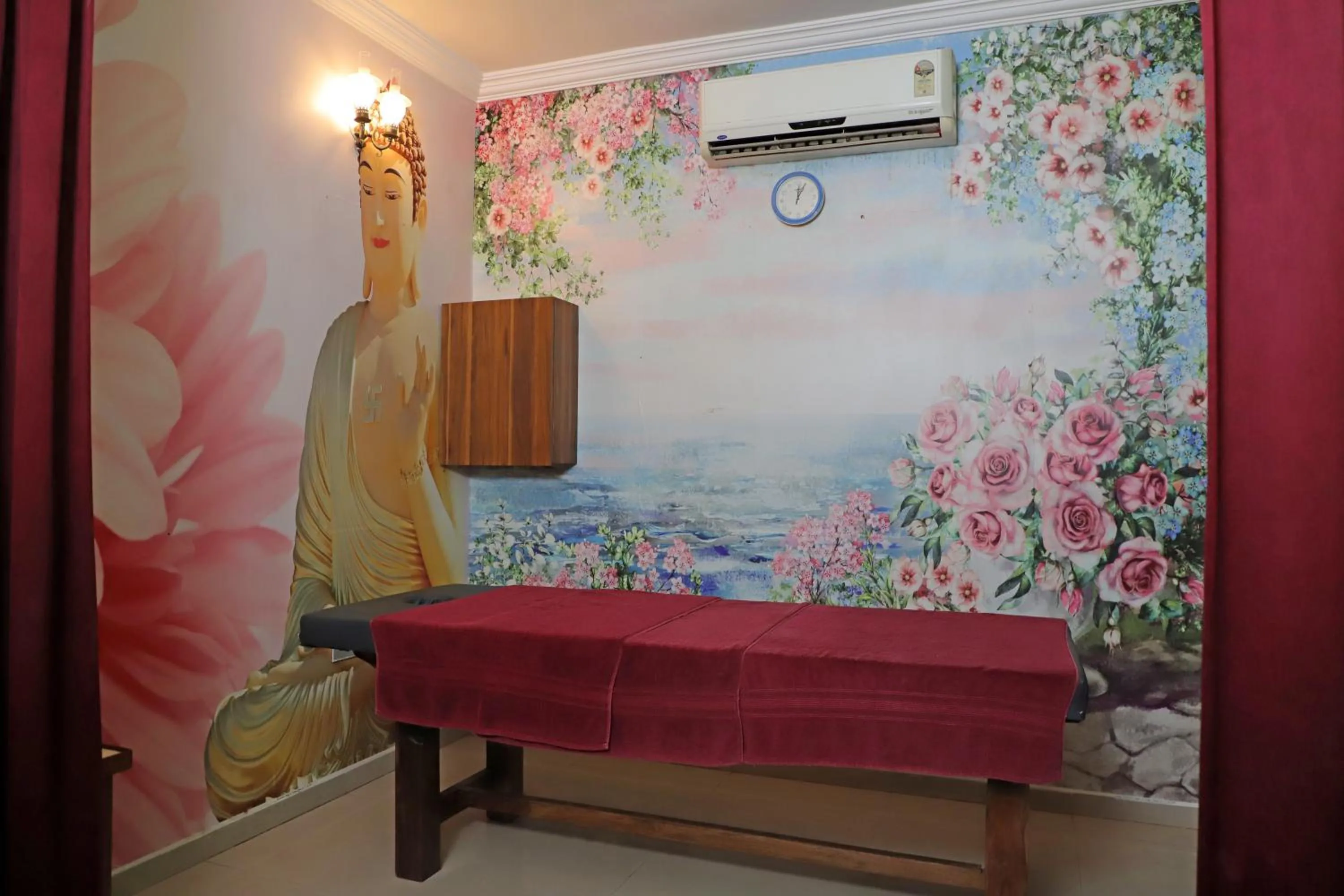 Spa and wellness centre/facilities in Golden Tulip Candolim, Goa