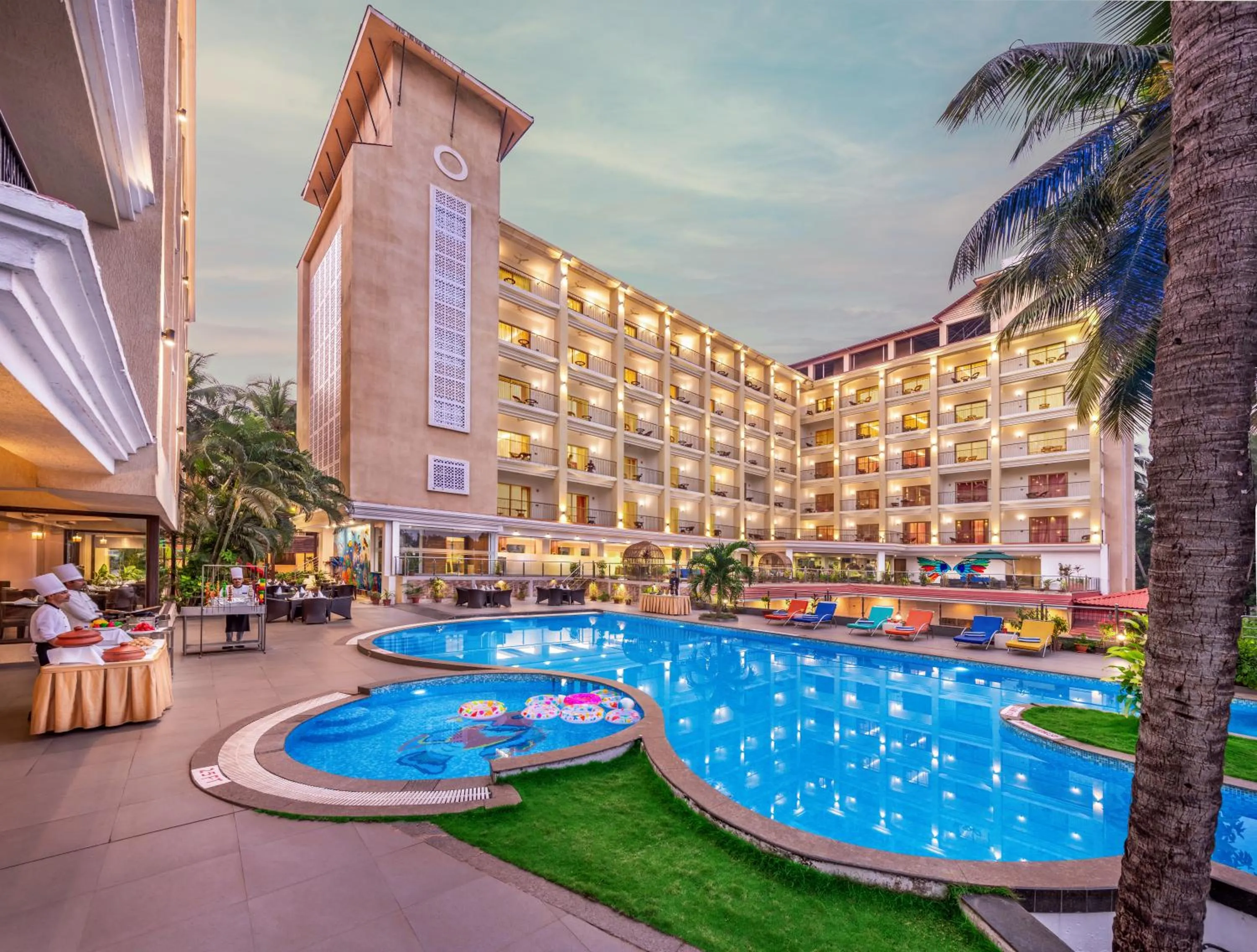 Facade/entrance in Golden Tulip Candolim, Goa