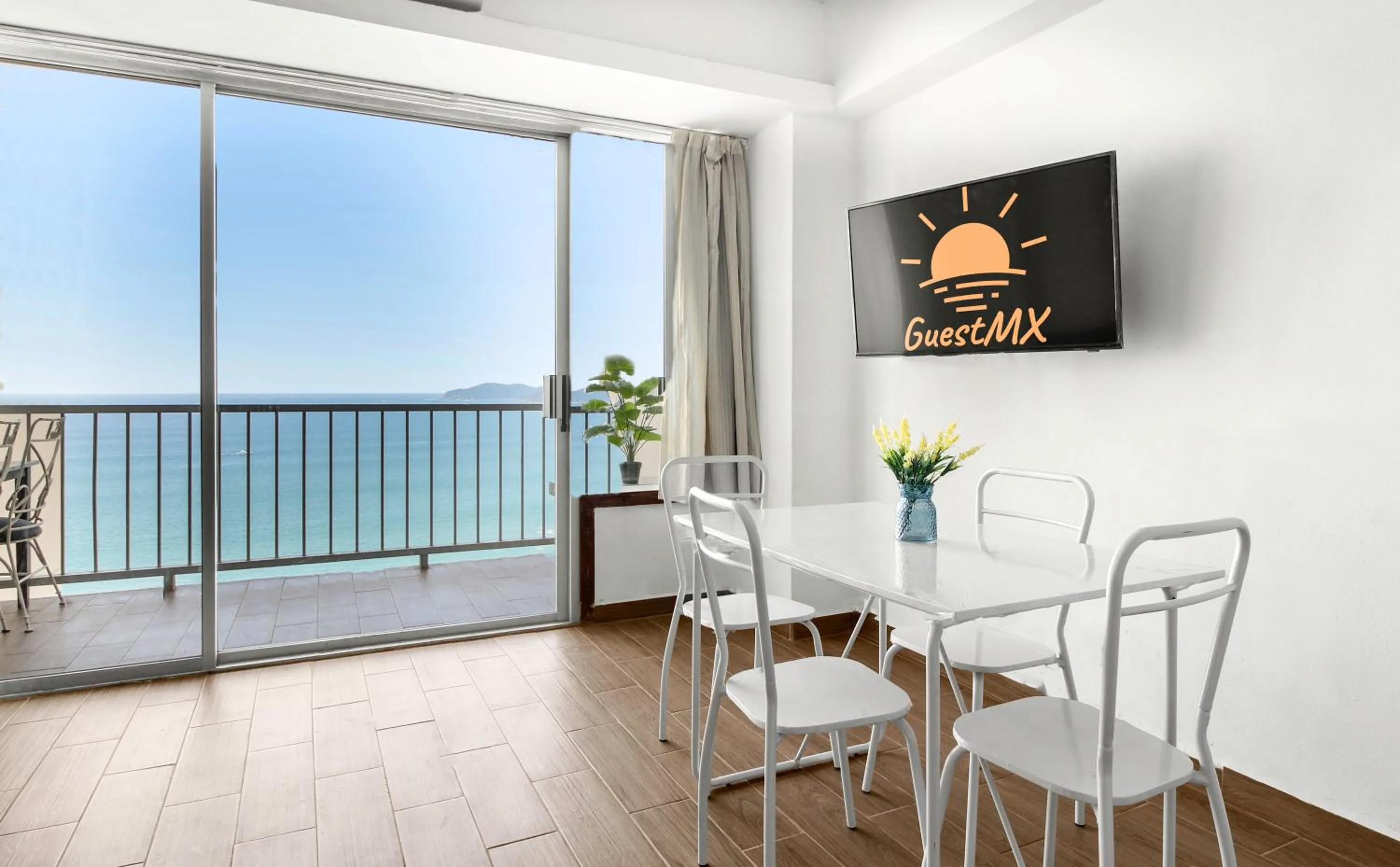 Sea view in Suites Torres Gemelas VIP