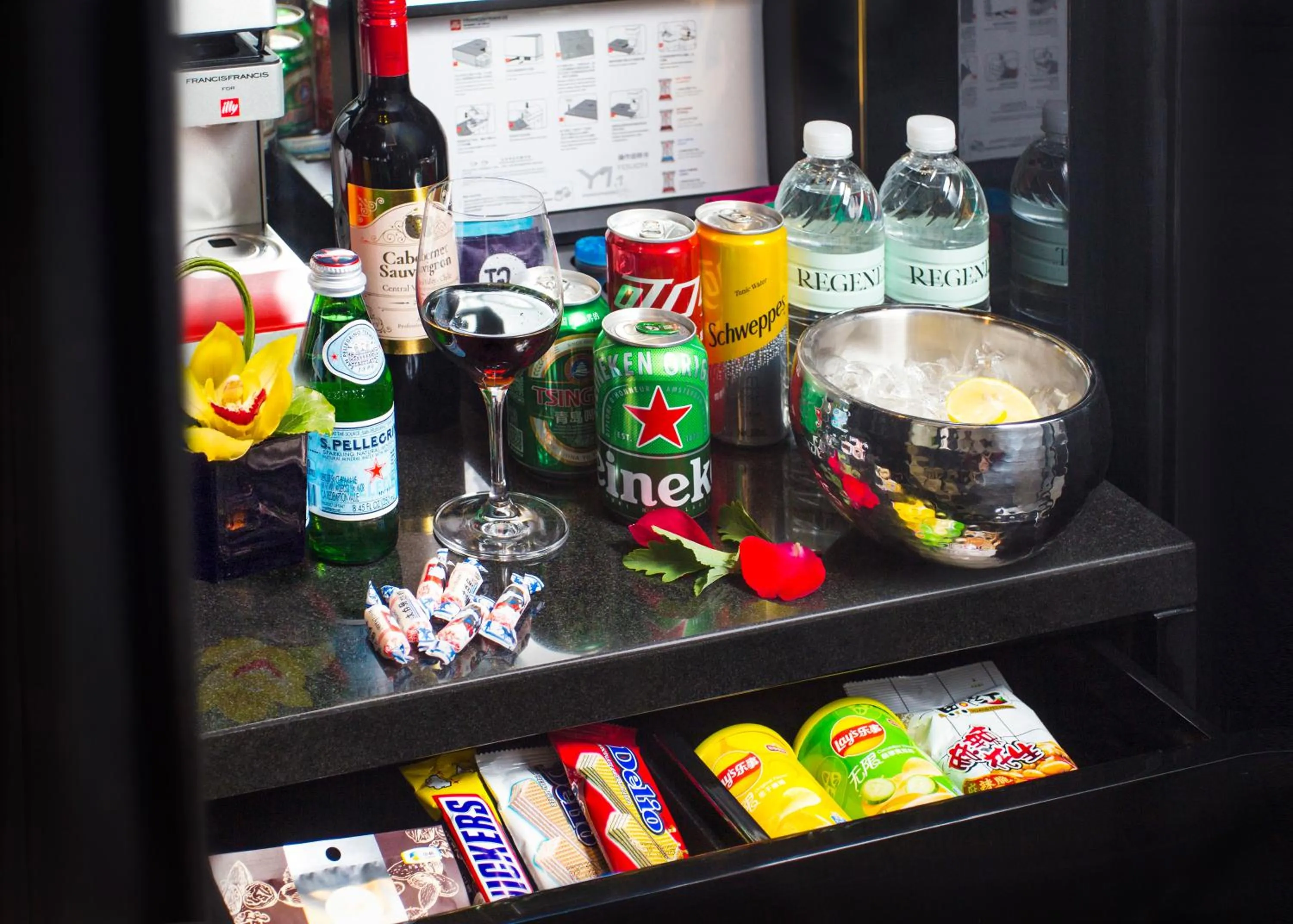 Food and drinks in Regent Shanghai Pudong