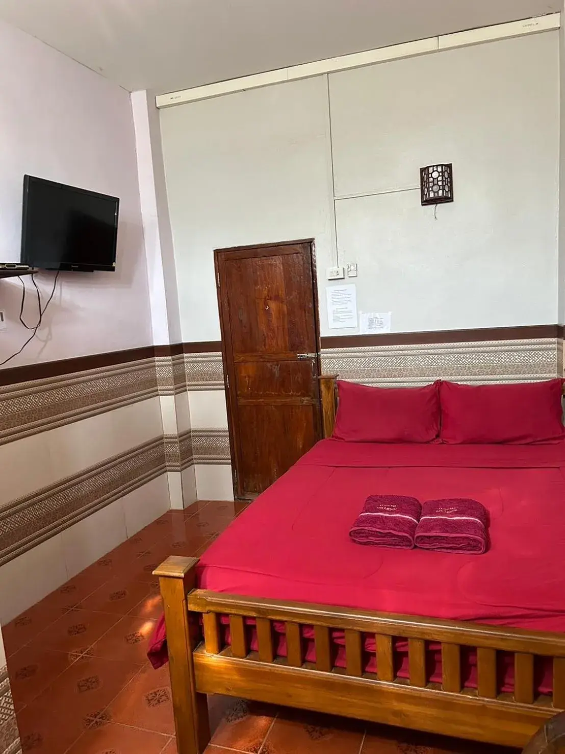 Standard Queen with Aircondition in Baan Are Gong Riverside Homestay Standard Queen with Aircondition in Baan Are Gong Riverside Homestay