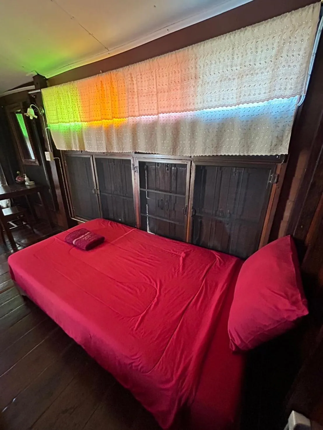 Bed in Baan Are Gong Riverside Homestay