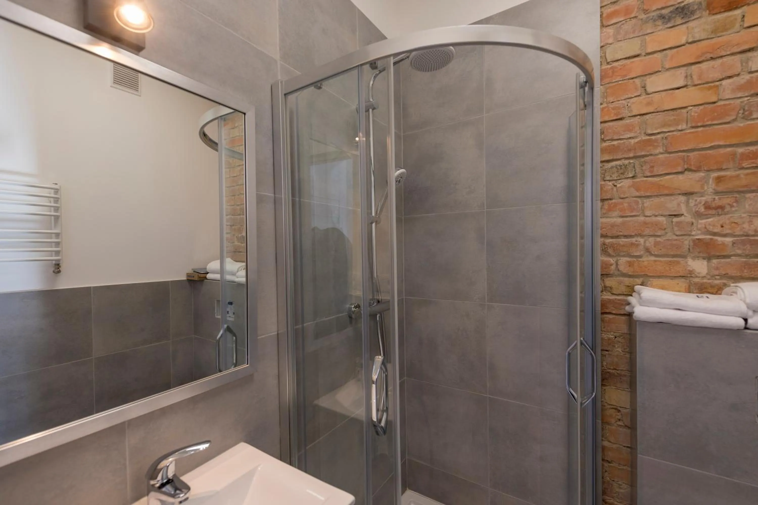 Shower in PROVENIR HOME STRZELECKA 25