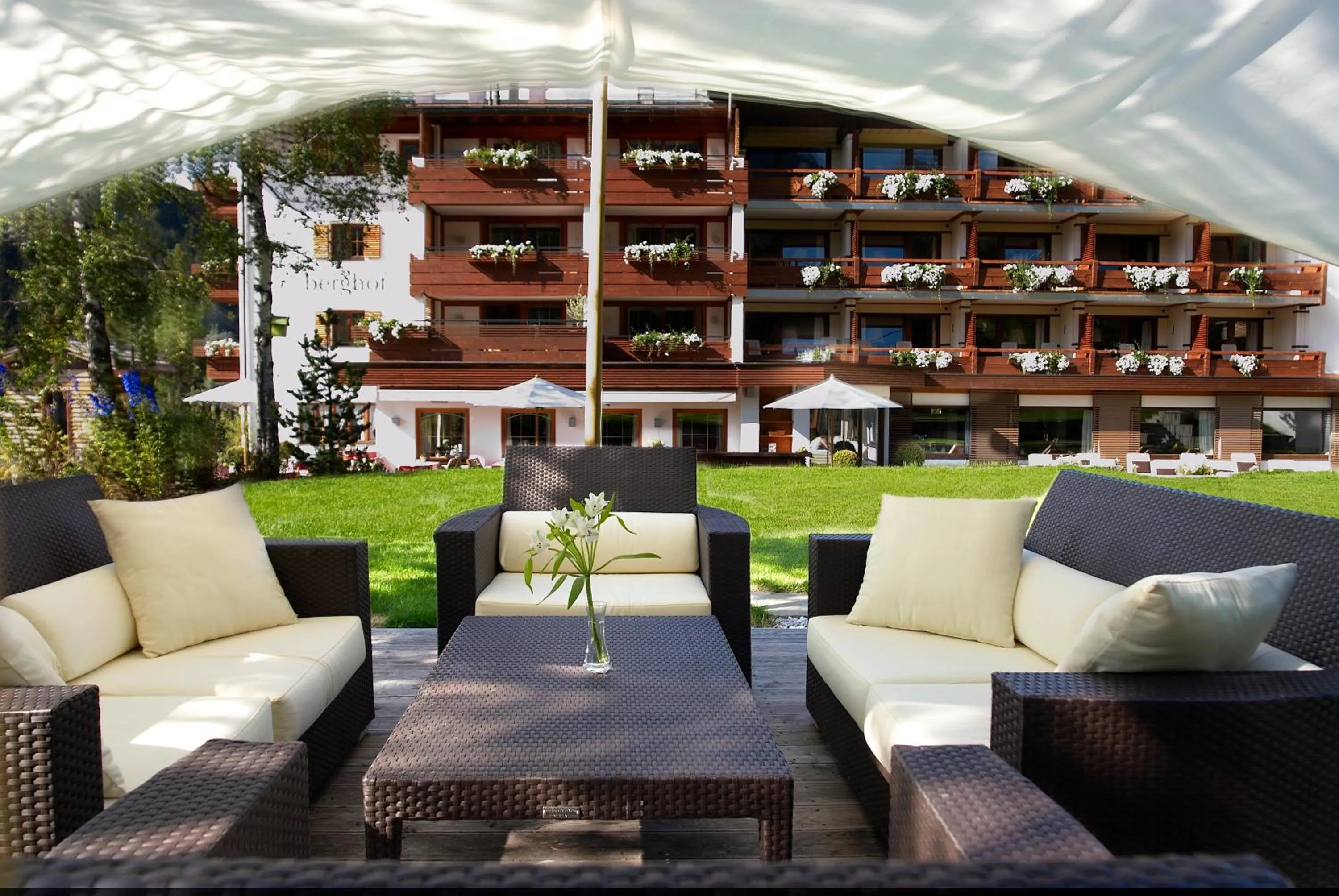 Facade/entrance in Hotel Berghof