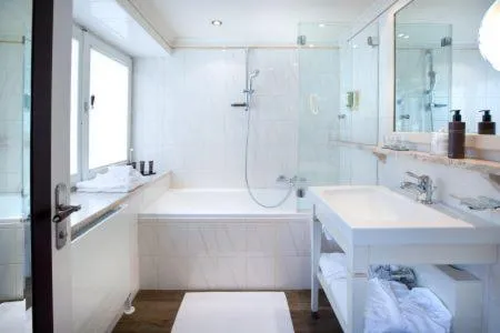 Bathroom in Hotel Berghof