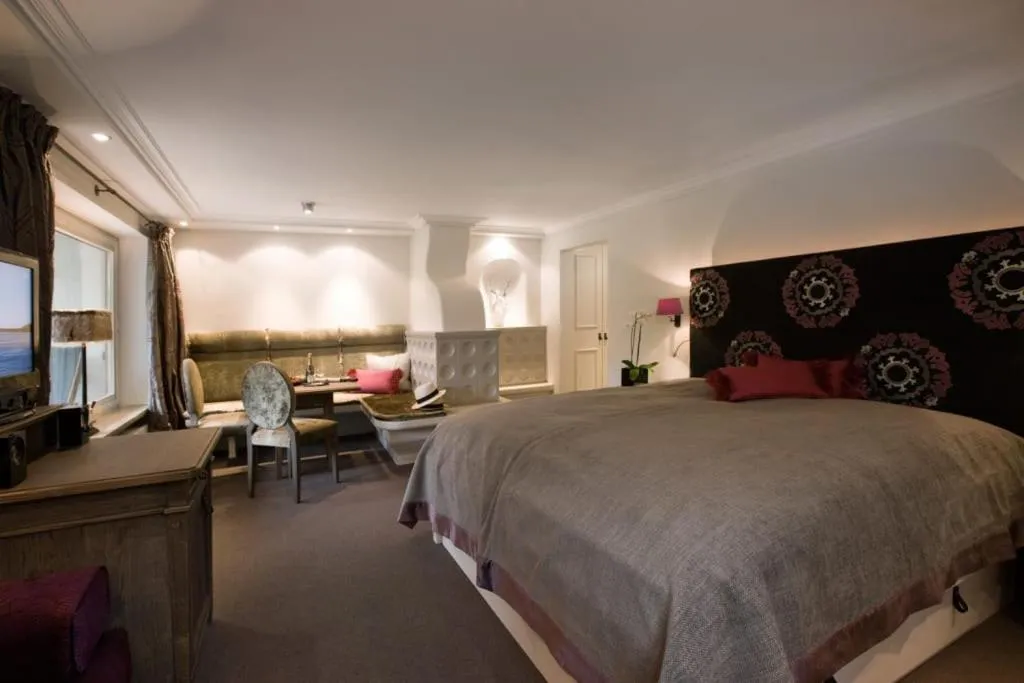 Photo of the whole room, Bed in Hotel Berghof