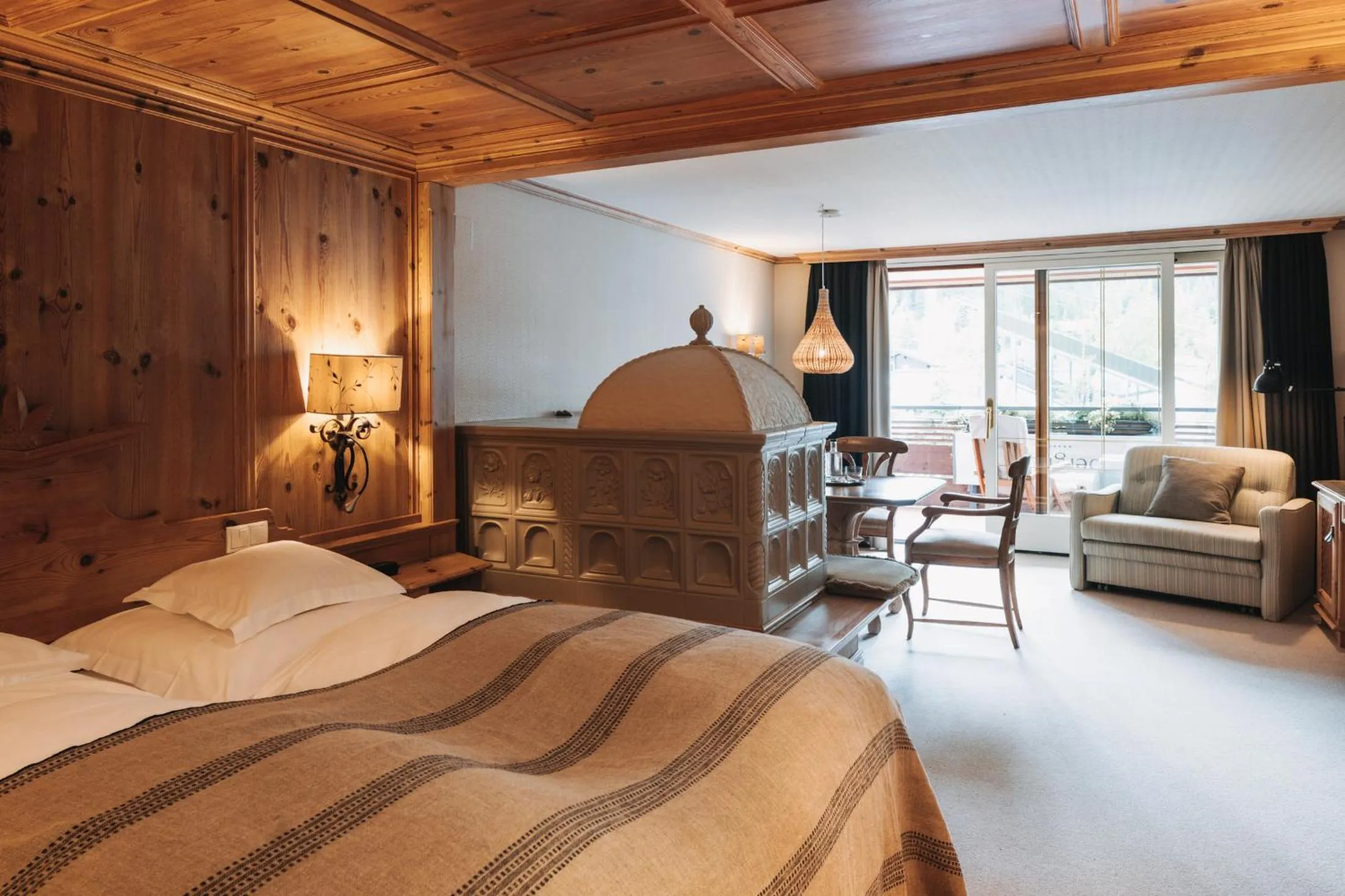 Bed in Hotel Berghof