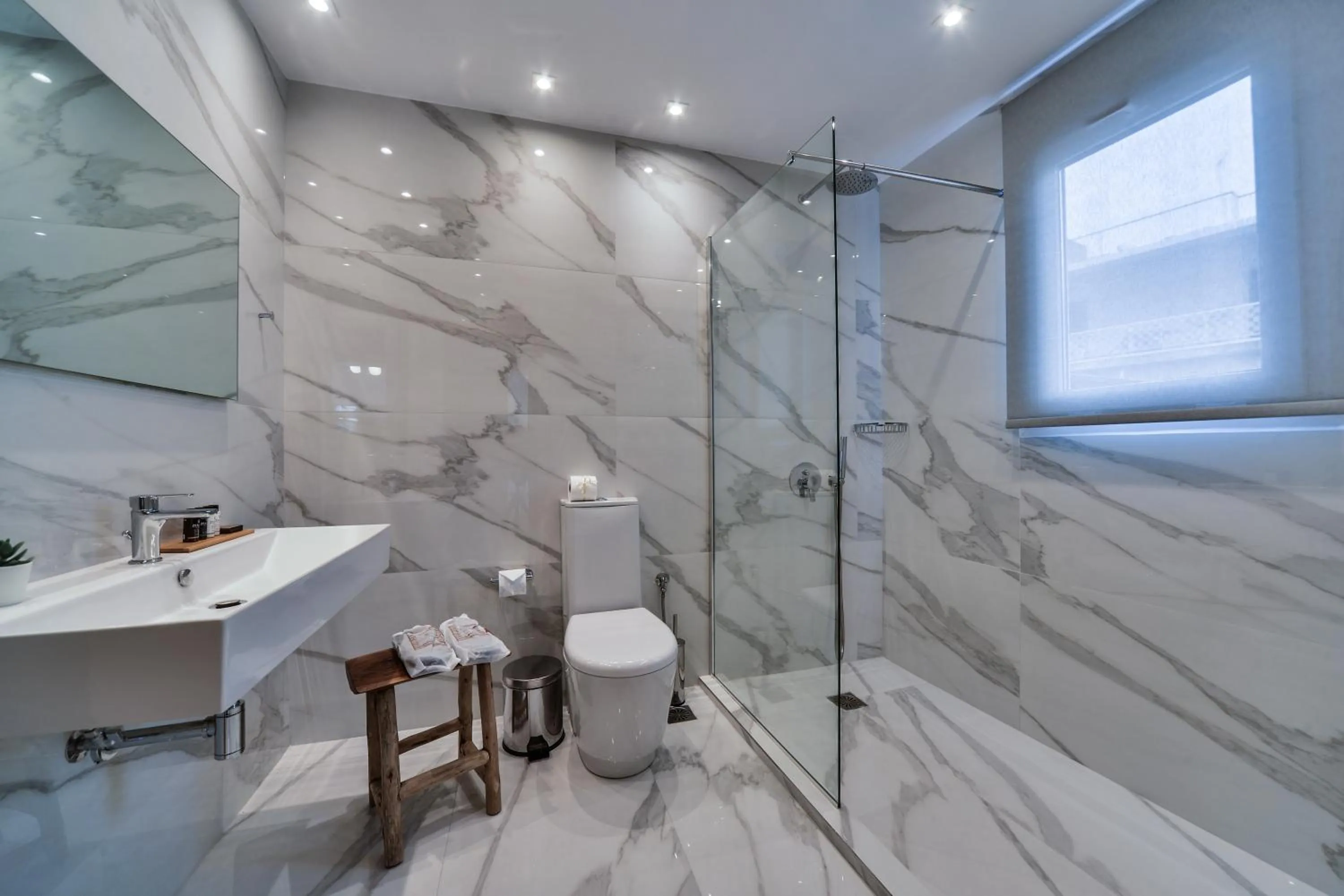 Bathroom in A.P. Acropolis View Apartments