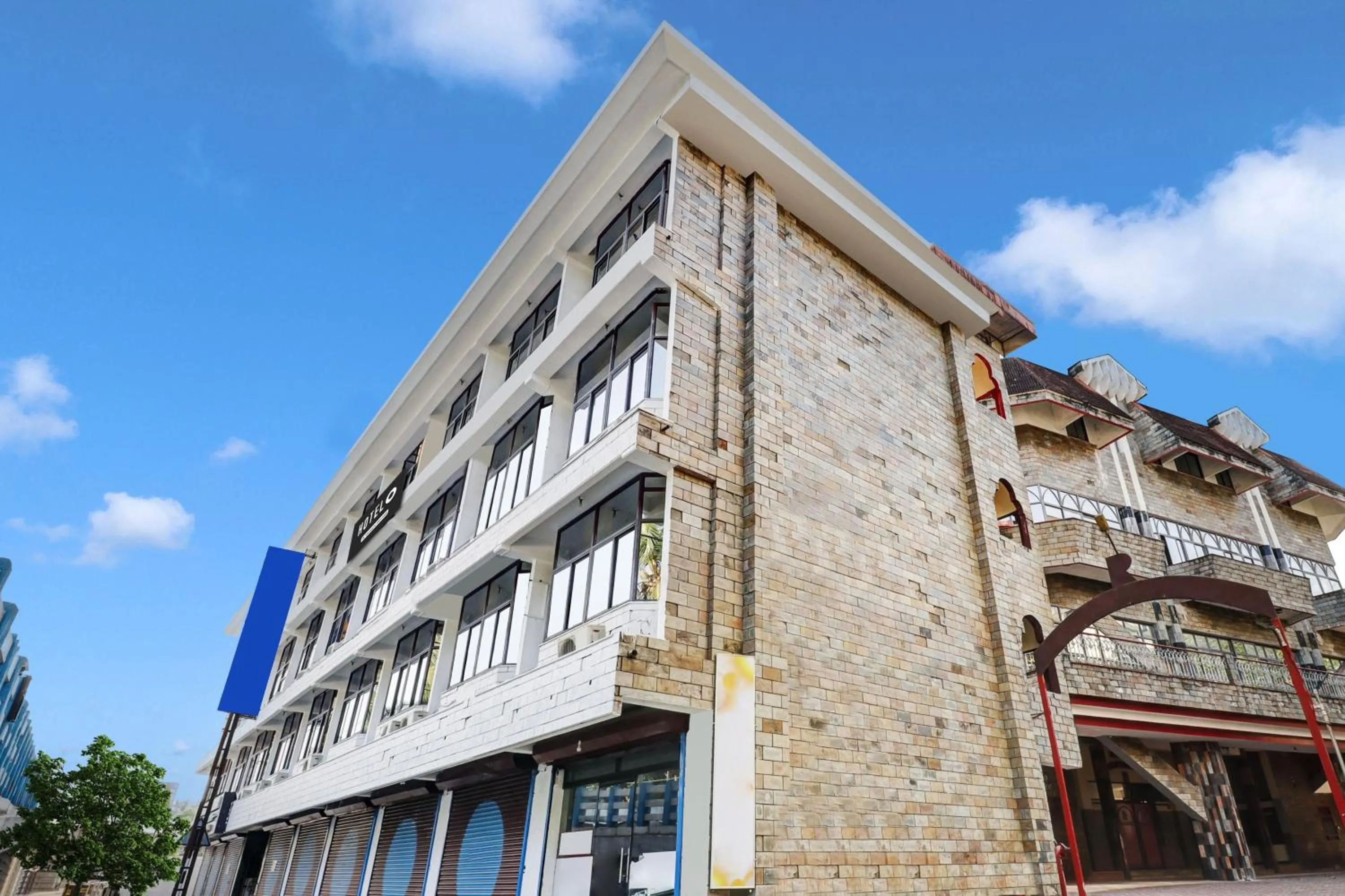 Facade/entrance in Super Hotel O East Nada