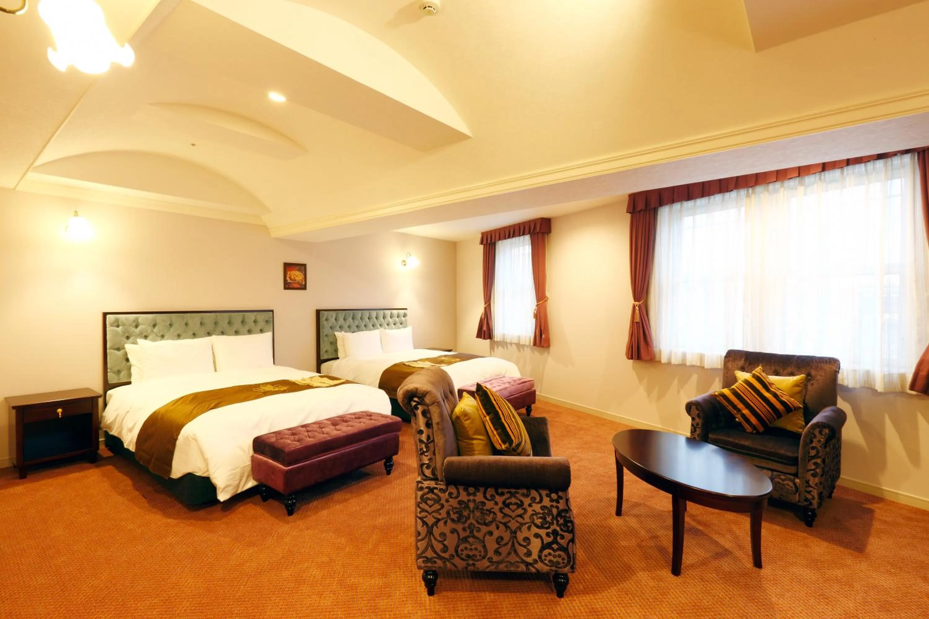 Bed in Hotel Konigs-Krone Kobe