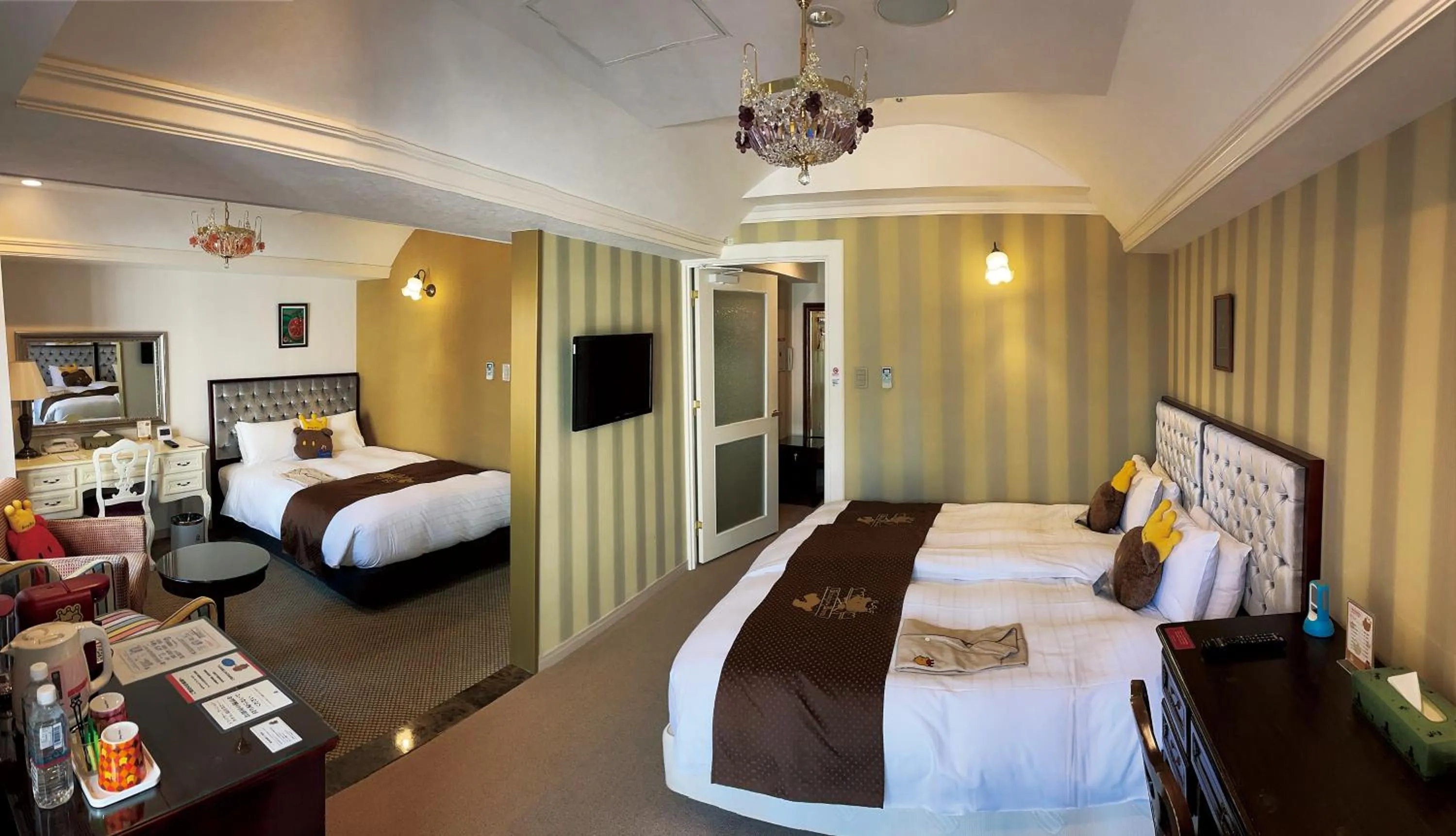 Bed in Hotel Konigs-Krone Kobe