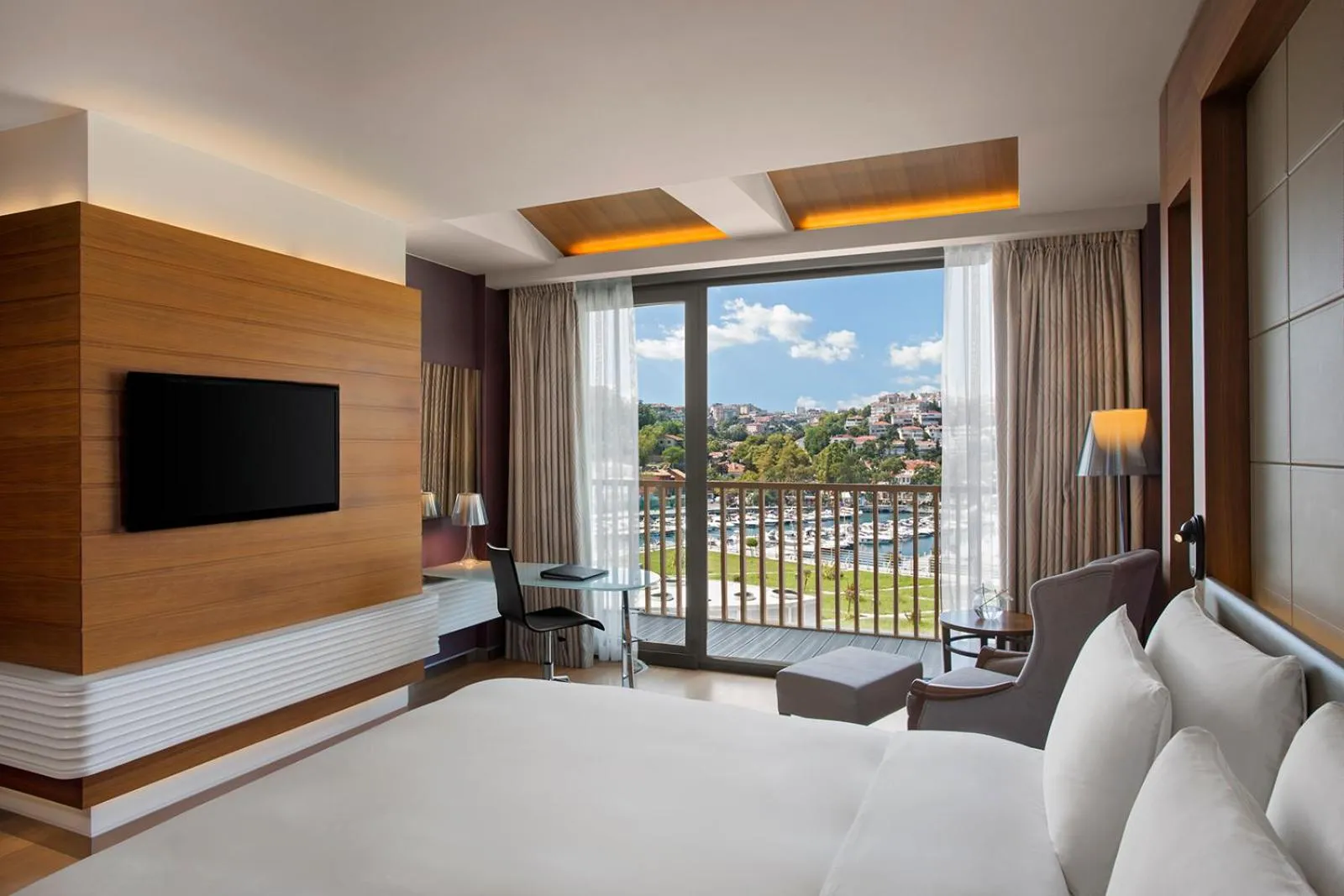 TV and multimedia, Bed in The Grand Tarabya Managed by Accor