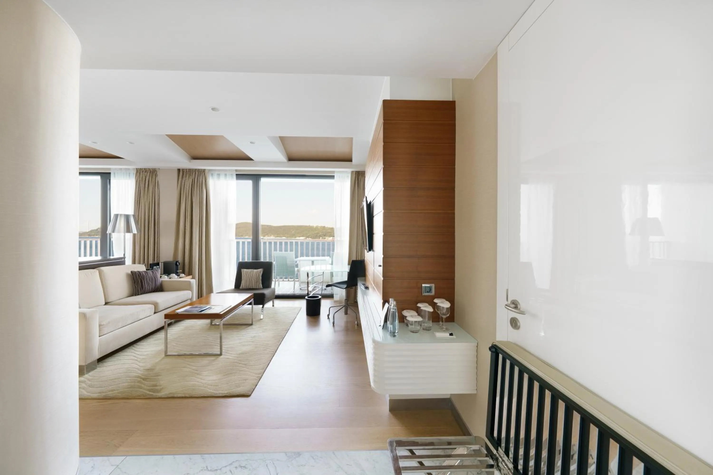 Living room in The Grand Tarabya Managed by Accor