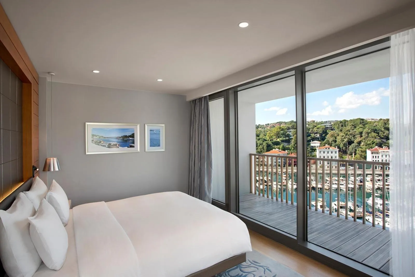 Balcony/Terrace, Bed in The Grand Tarabya Managed by Accor