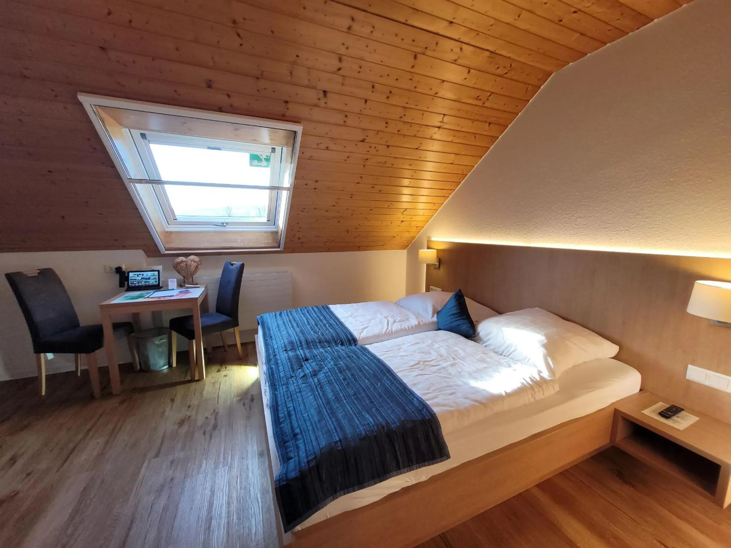 Bed in Stahlecker Hof