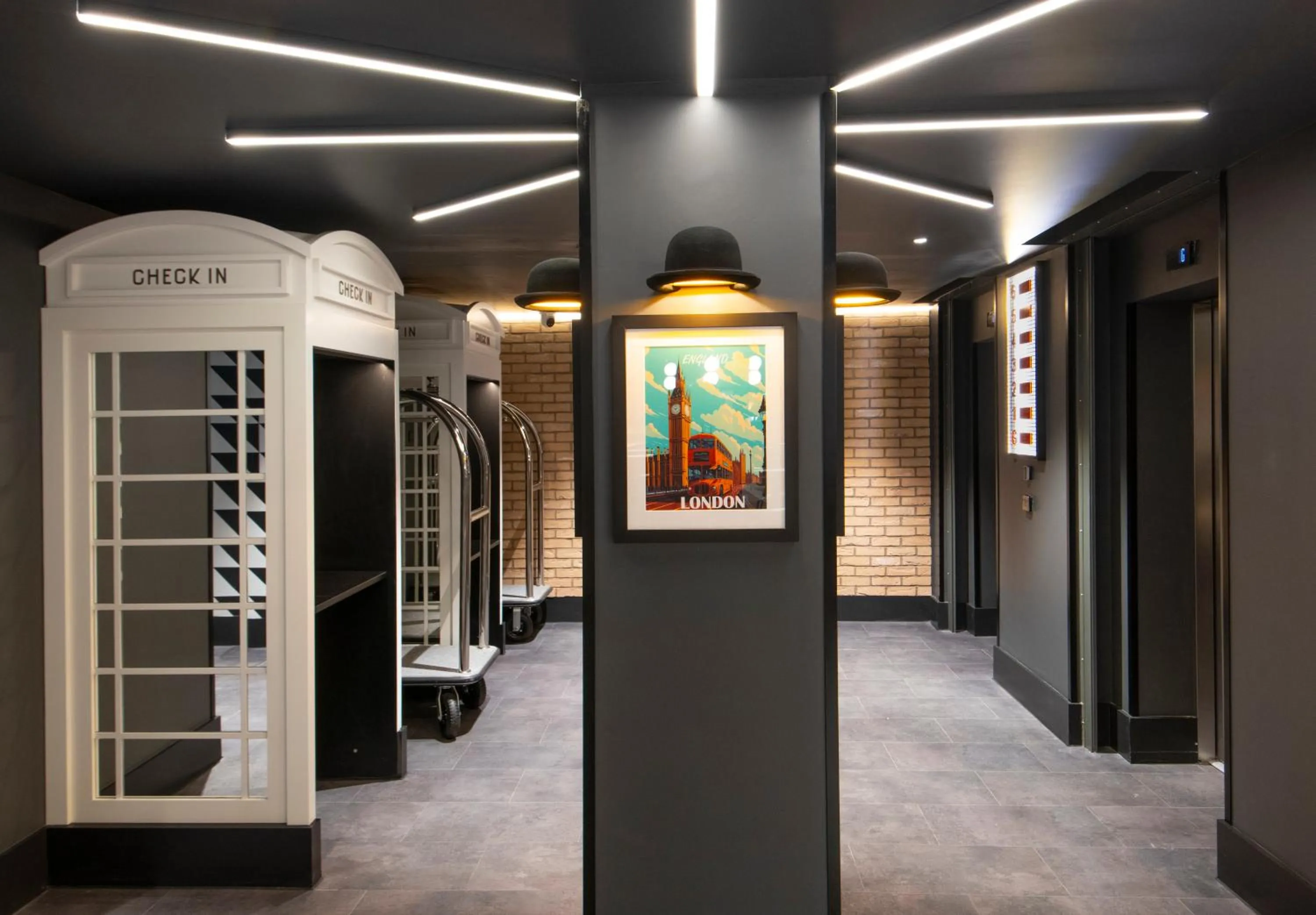 Area and facilities in ibis Styles London Gatwick Airport