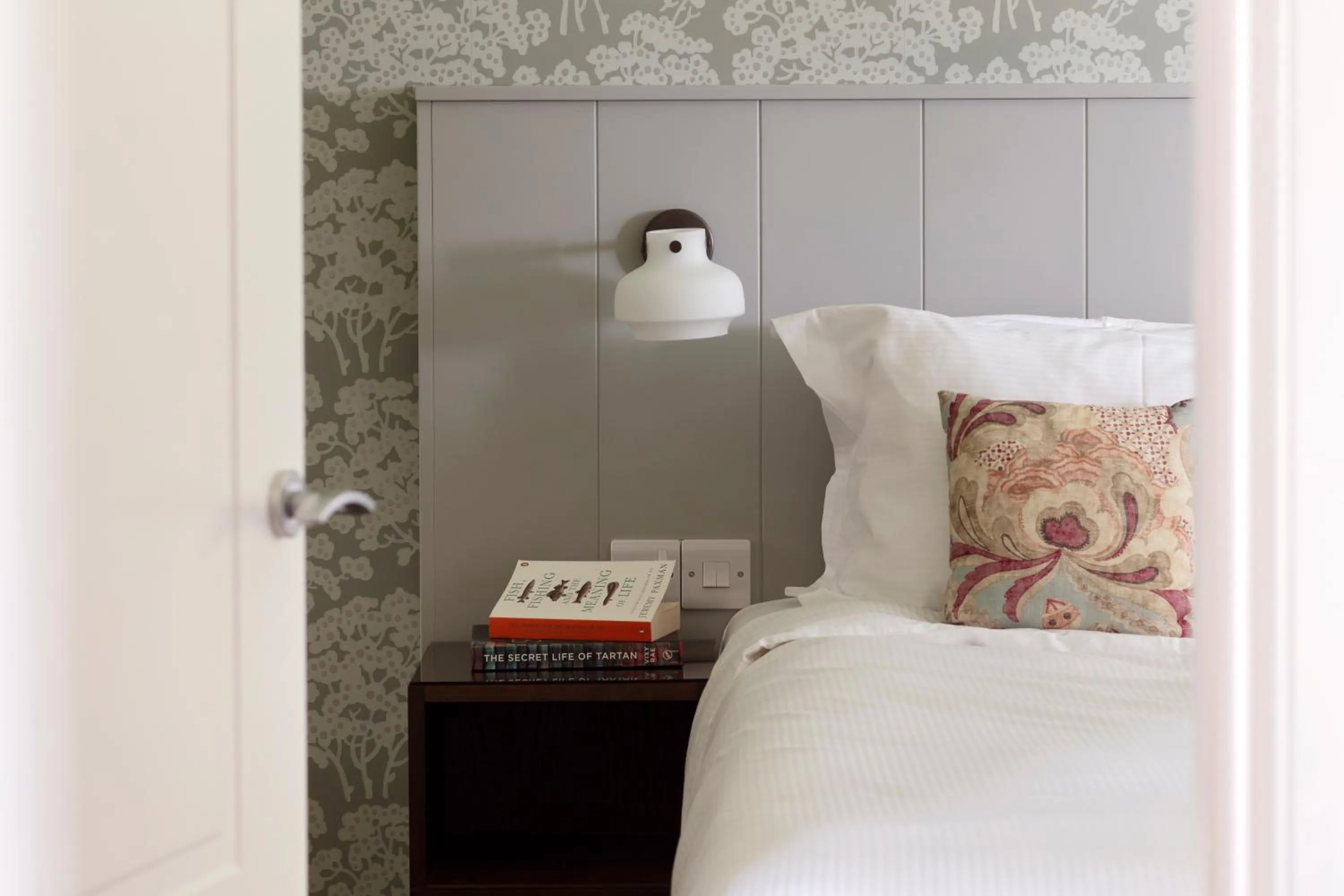 Bed in SCHLOSS Roxburghe, part of Destination by Hyatt