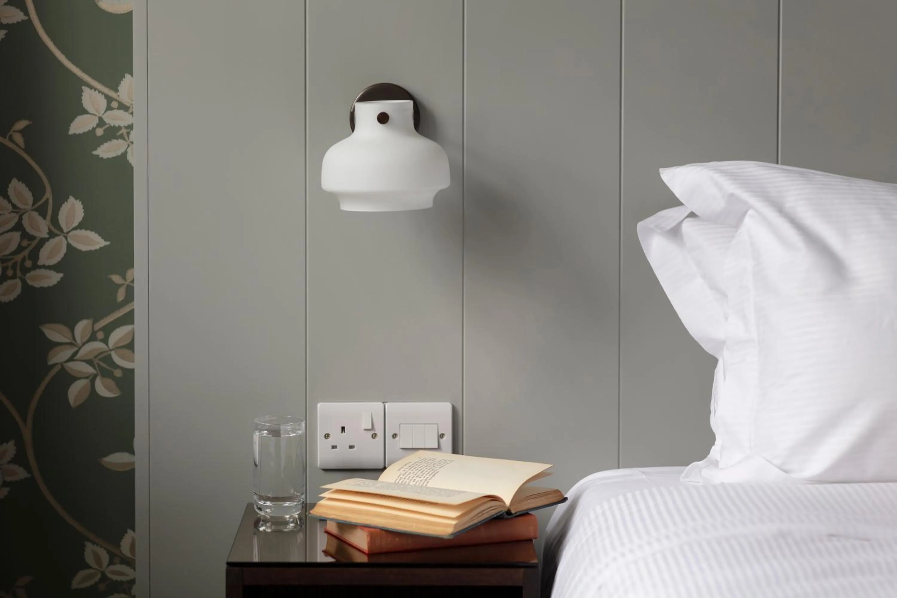 Bed in SCHLOSS Roxburghe, part of Destination by Hyatt