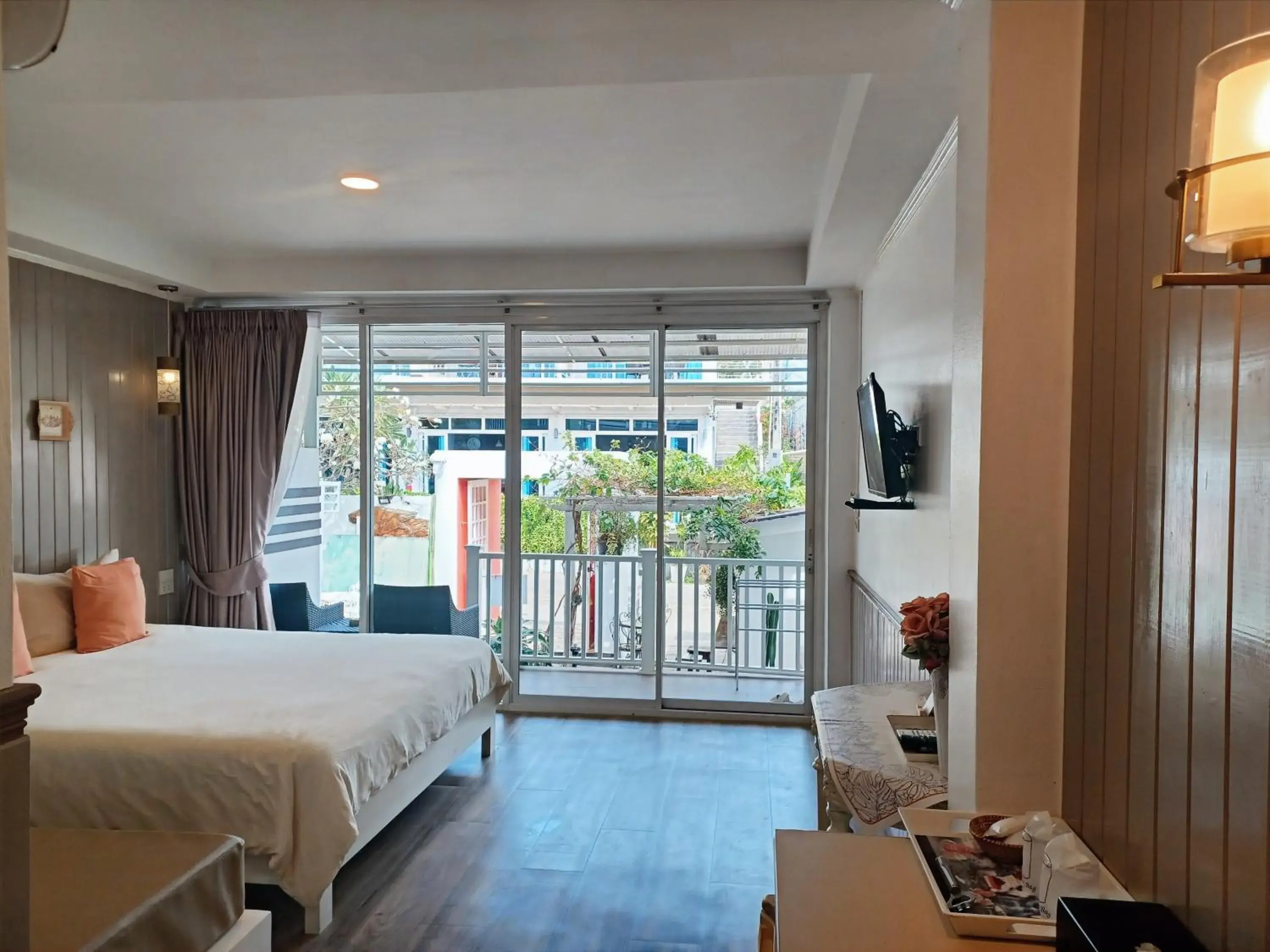 Double Room with Garden View in Koh Larn Riviera Double Room with Garden View in Koh Larn Riviera
