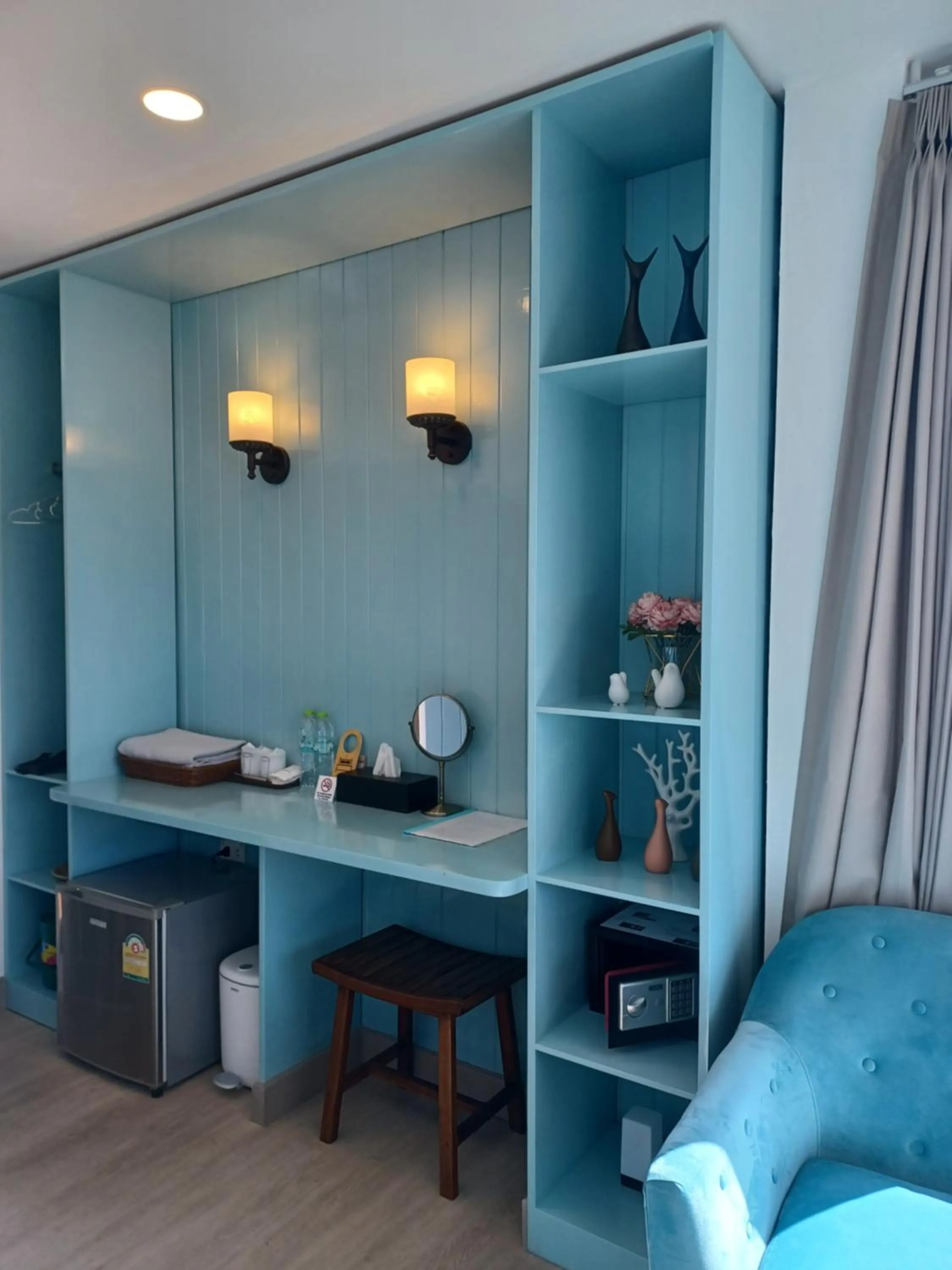 Bedroom, Bed in Koh Larn Riviera