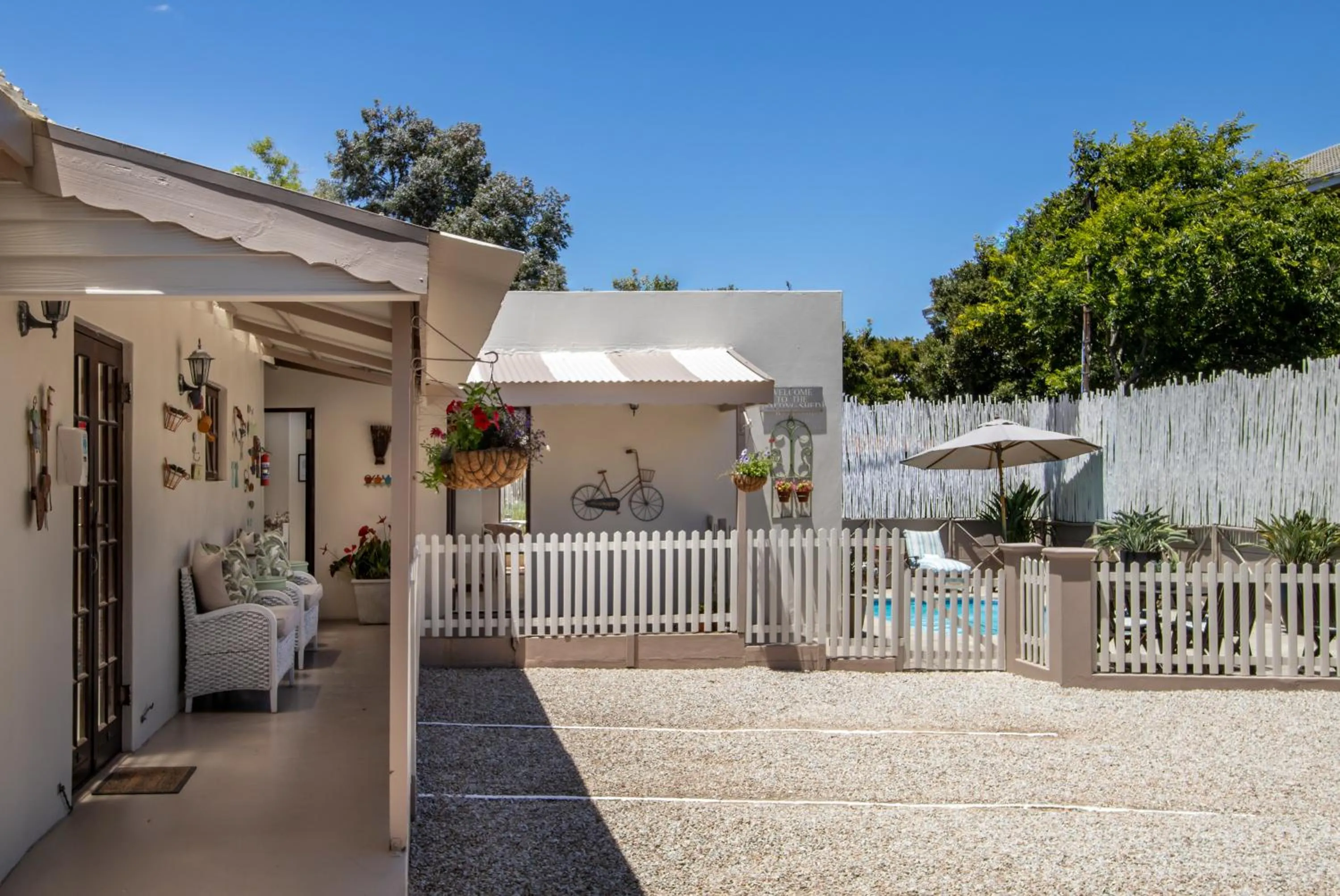 Property building in The Potting Shed Guest House