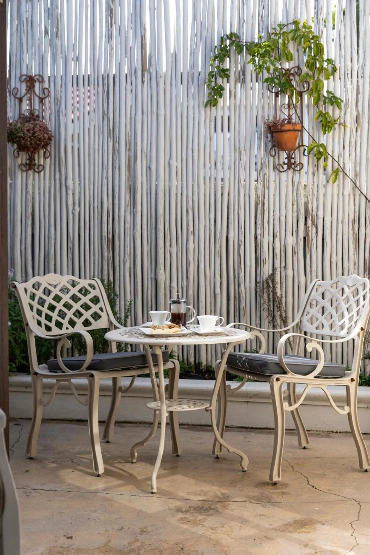 Shower in The Potting Shed Guest House