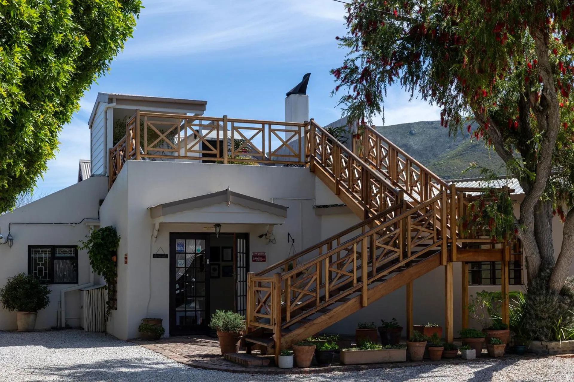Property building in The Potting Shed Guest House