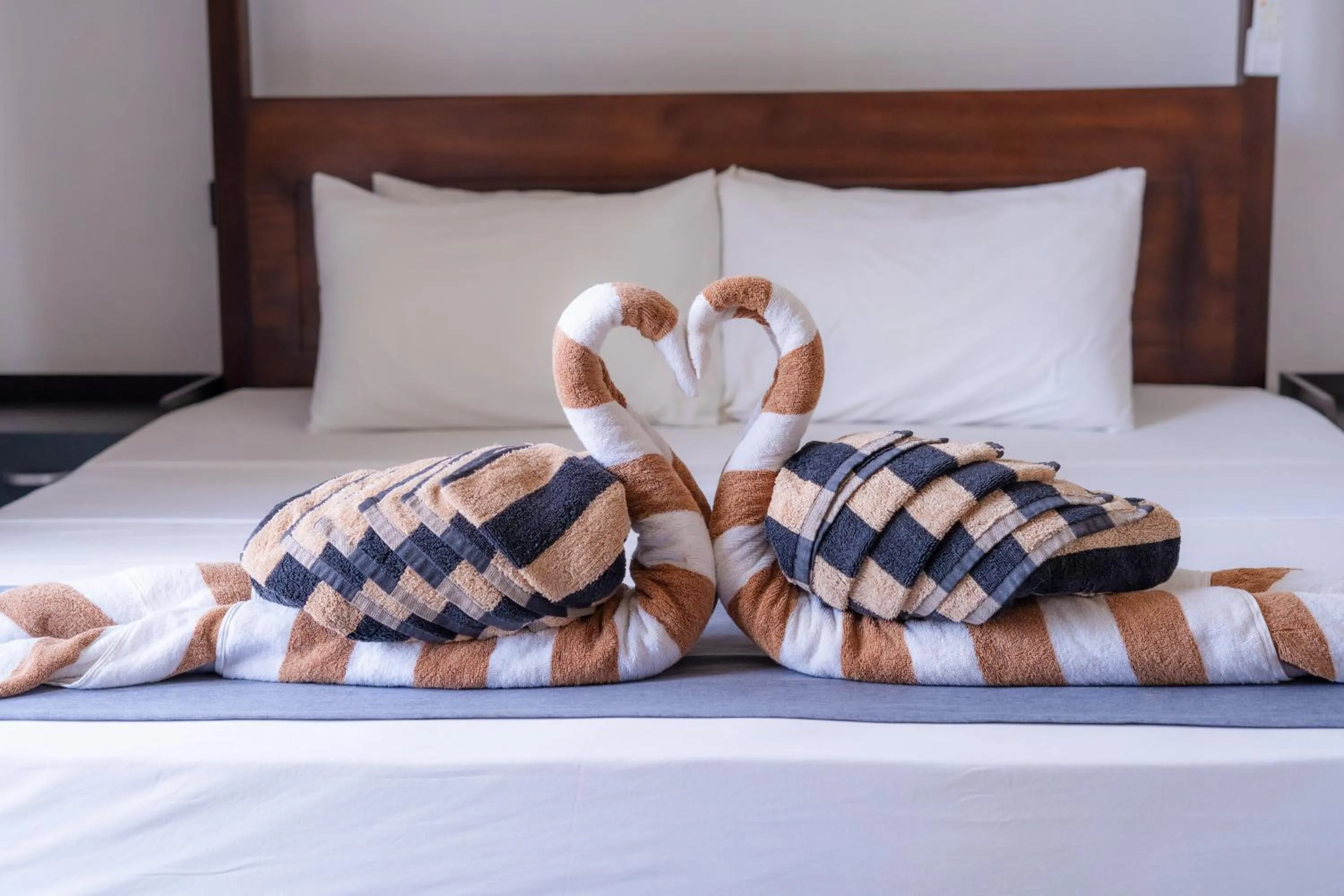 Bed in Bay Hiriketiya