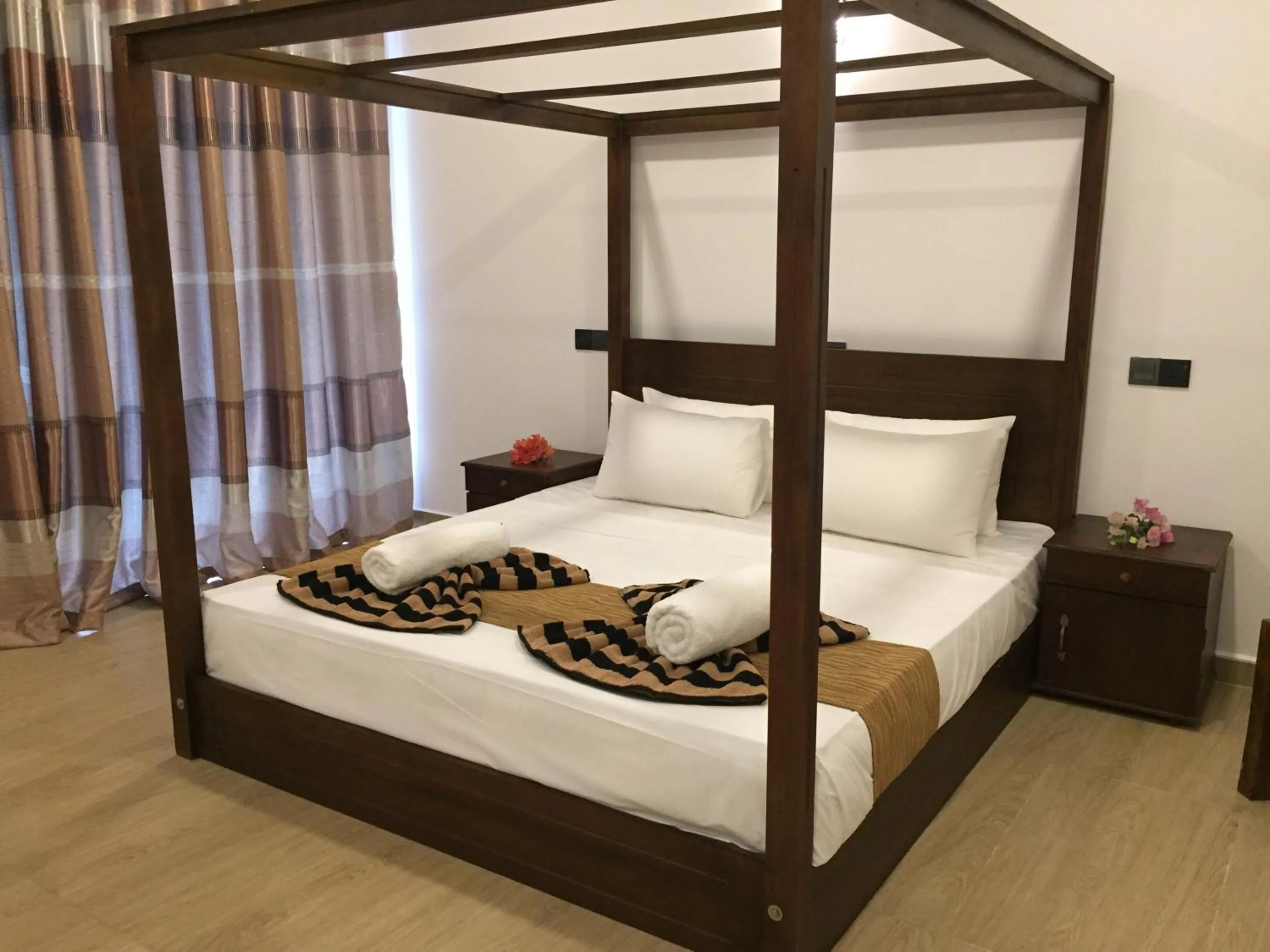 Bed in Bay Hiriketiya