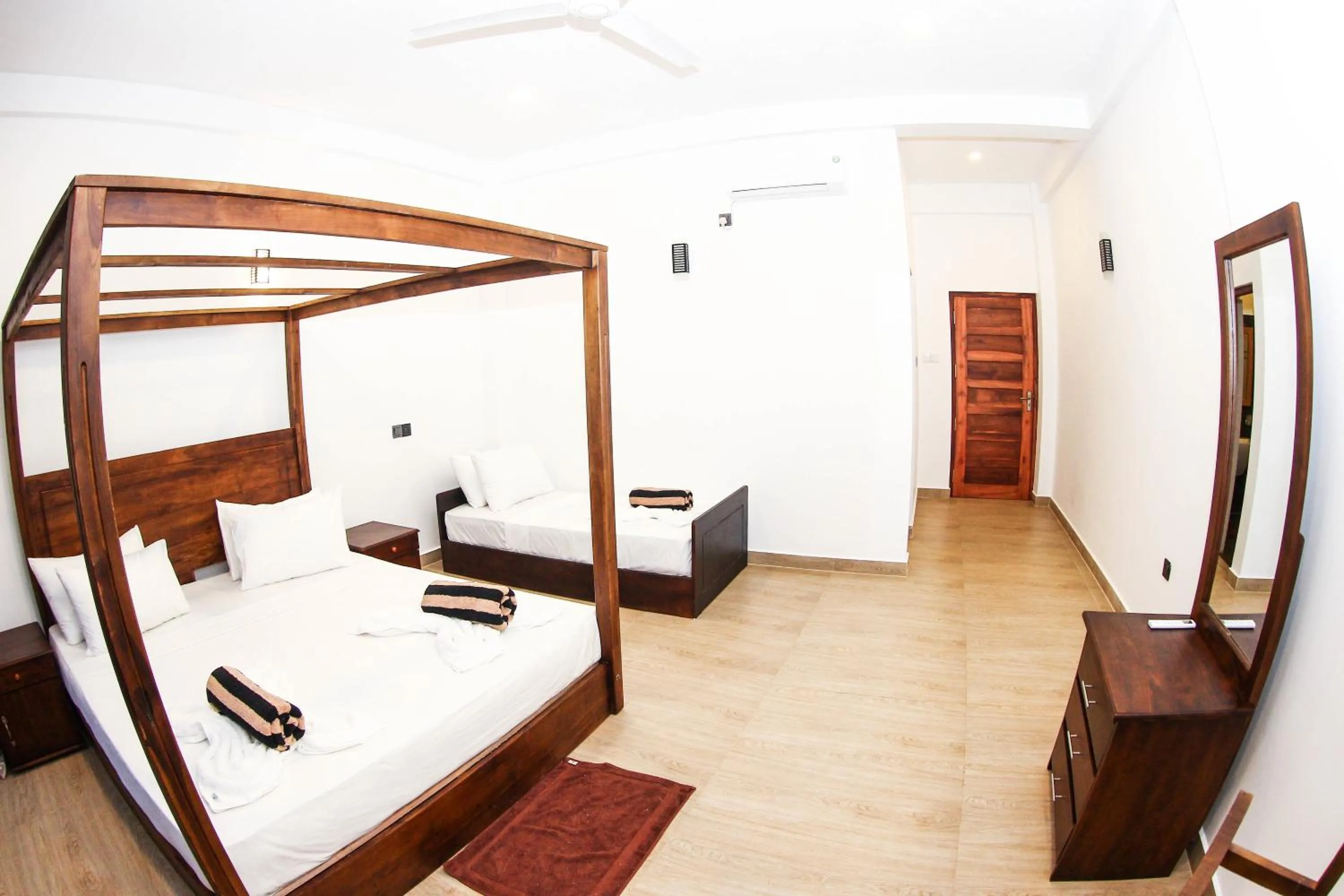 Bed in Bay Hiriketiya