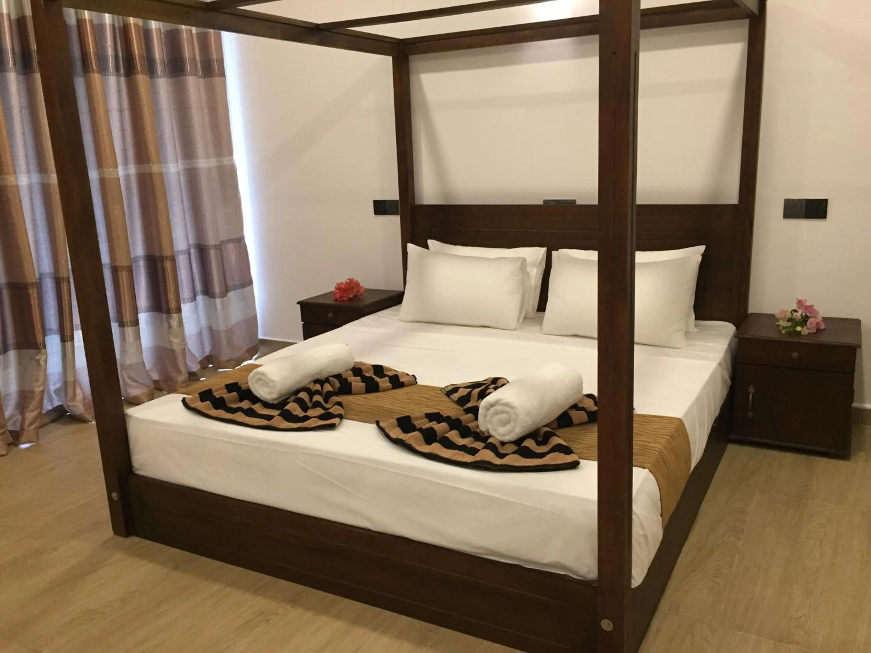 Bed in Bay Hiriketiya