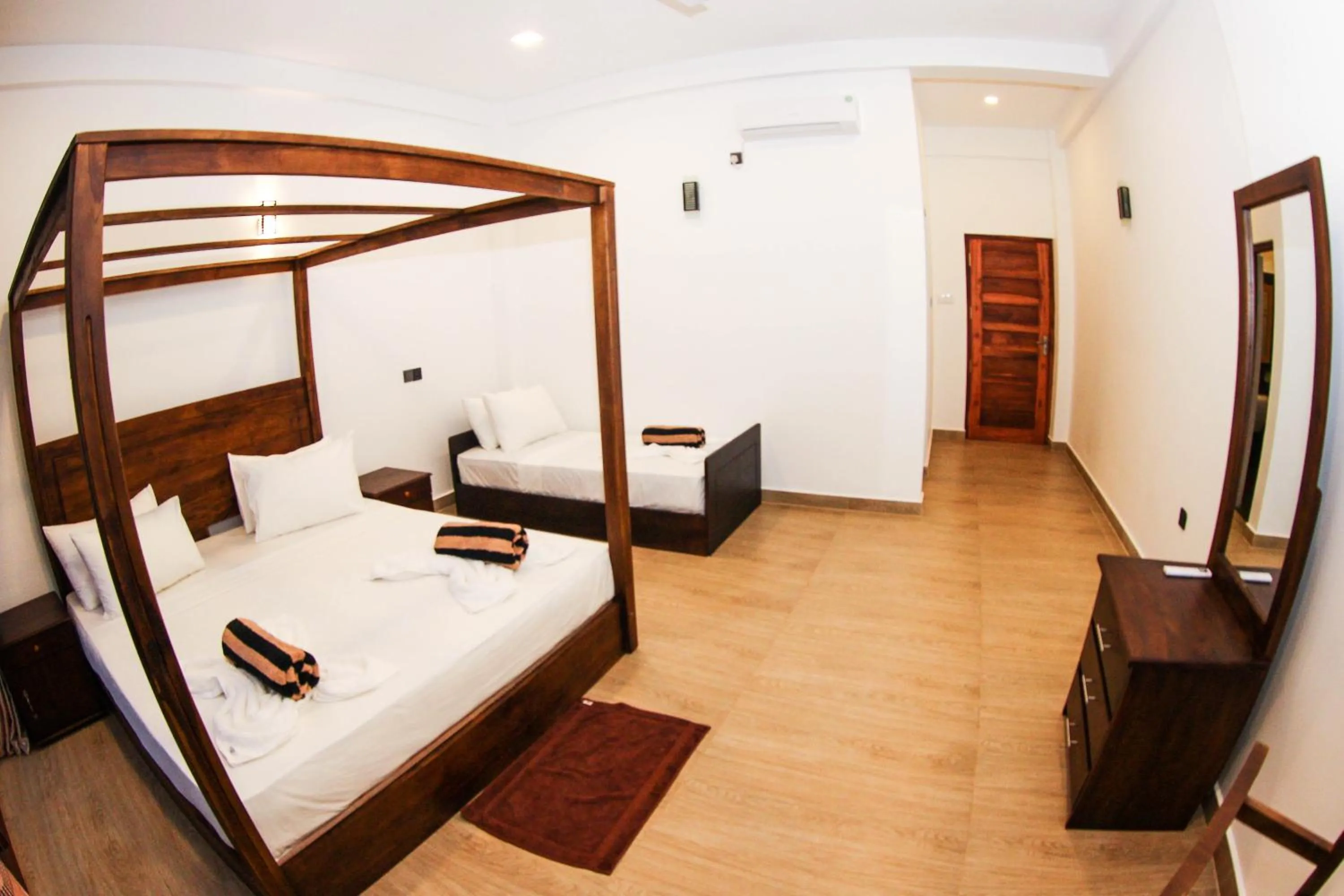 Bed in Bay Hiriketiya