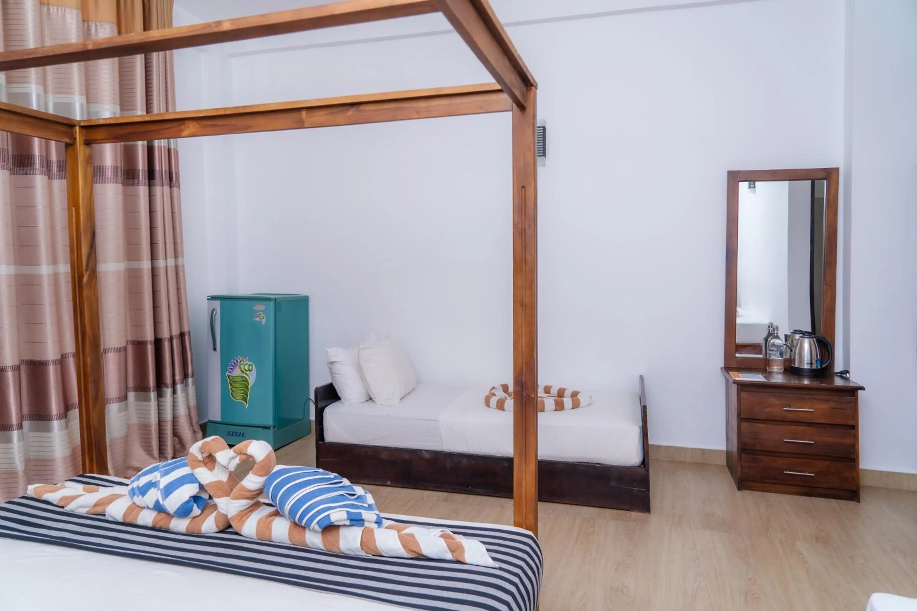 Bed in Bay Hiriketiya