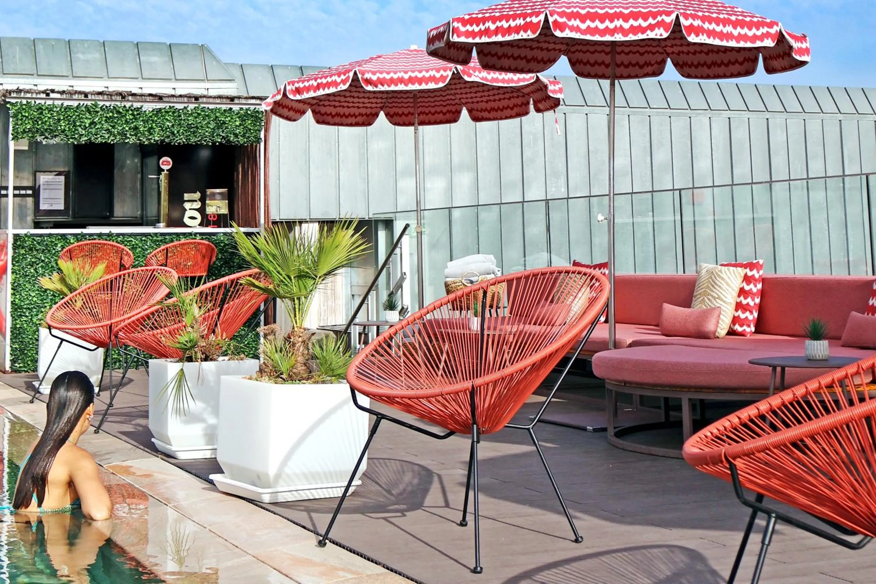 Swimming pool in Pestana Collection Plaza Mayor