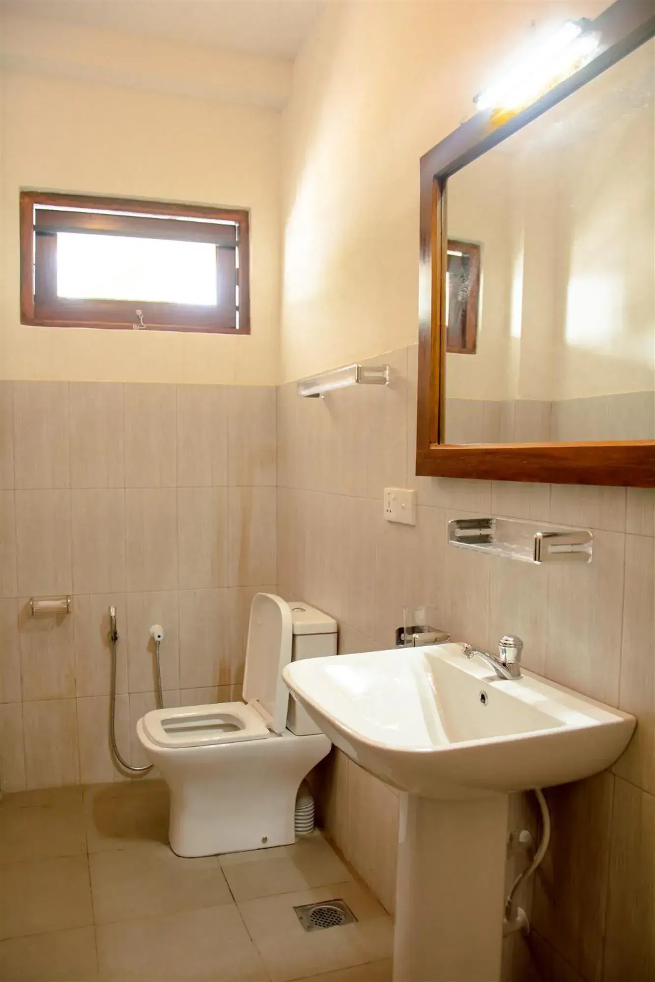 Deluxe Double Room with Balcony in Sailors' Bay Deluxe Double Room with Balcony in Sailors' Bay