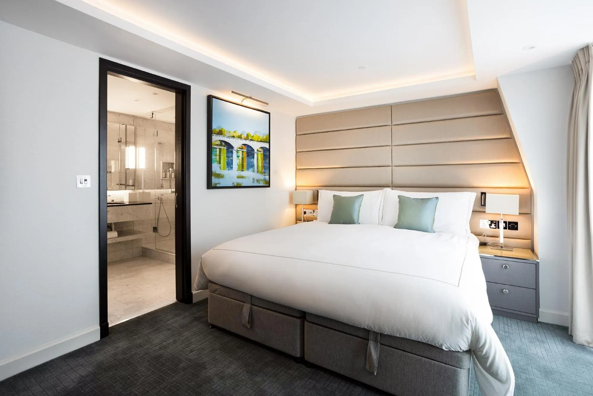 Bedroom, Bed in 15 Basil Street Knightsbridge, Luxury Serviced Apartments