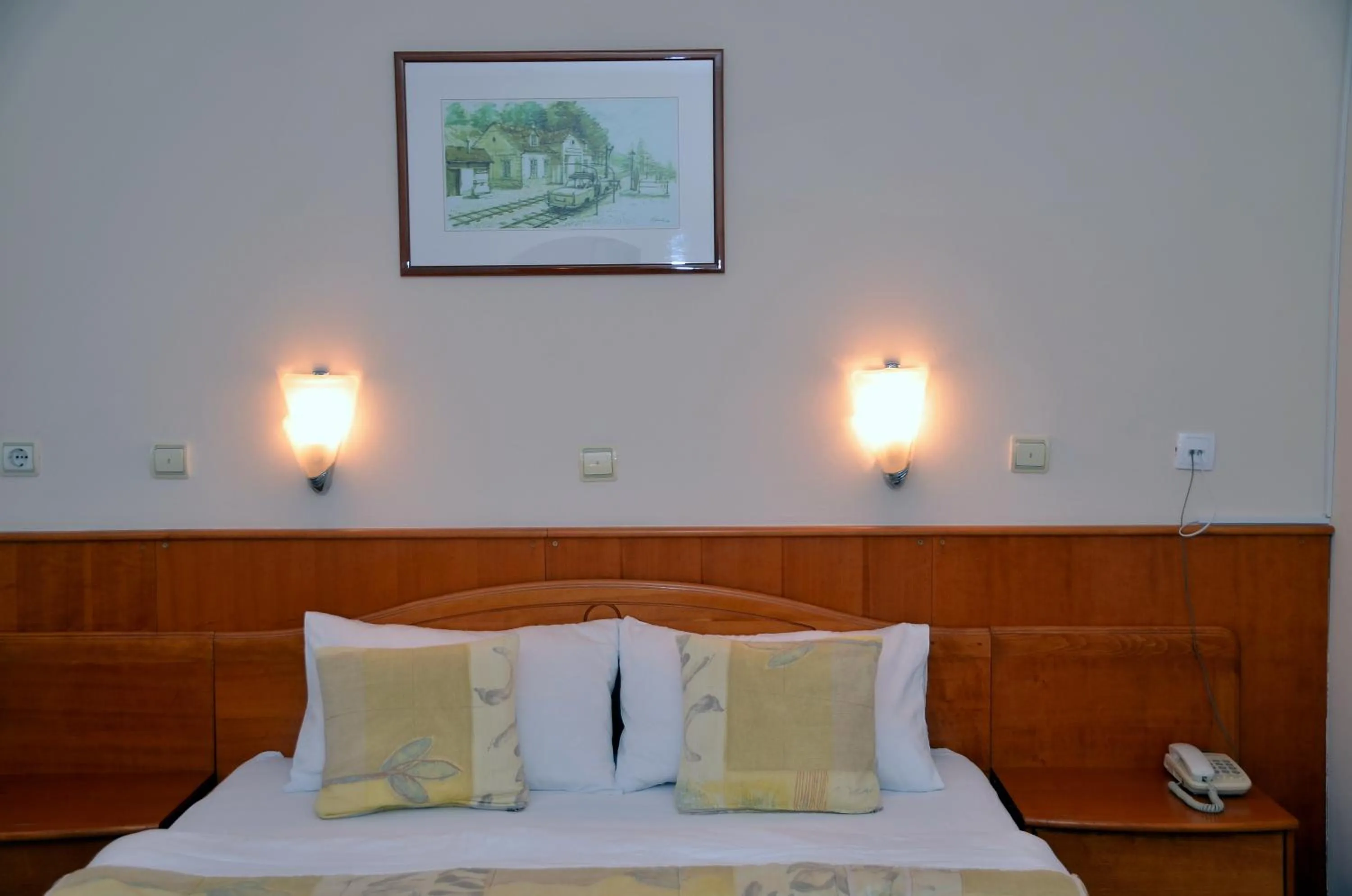 Bed in Garni Hotel Lake