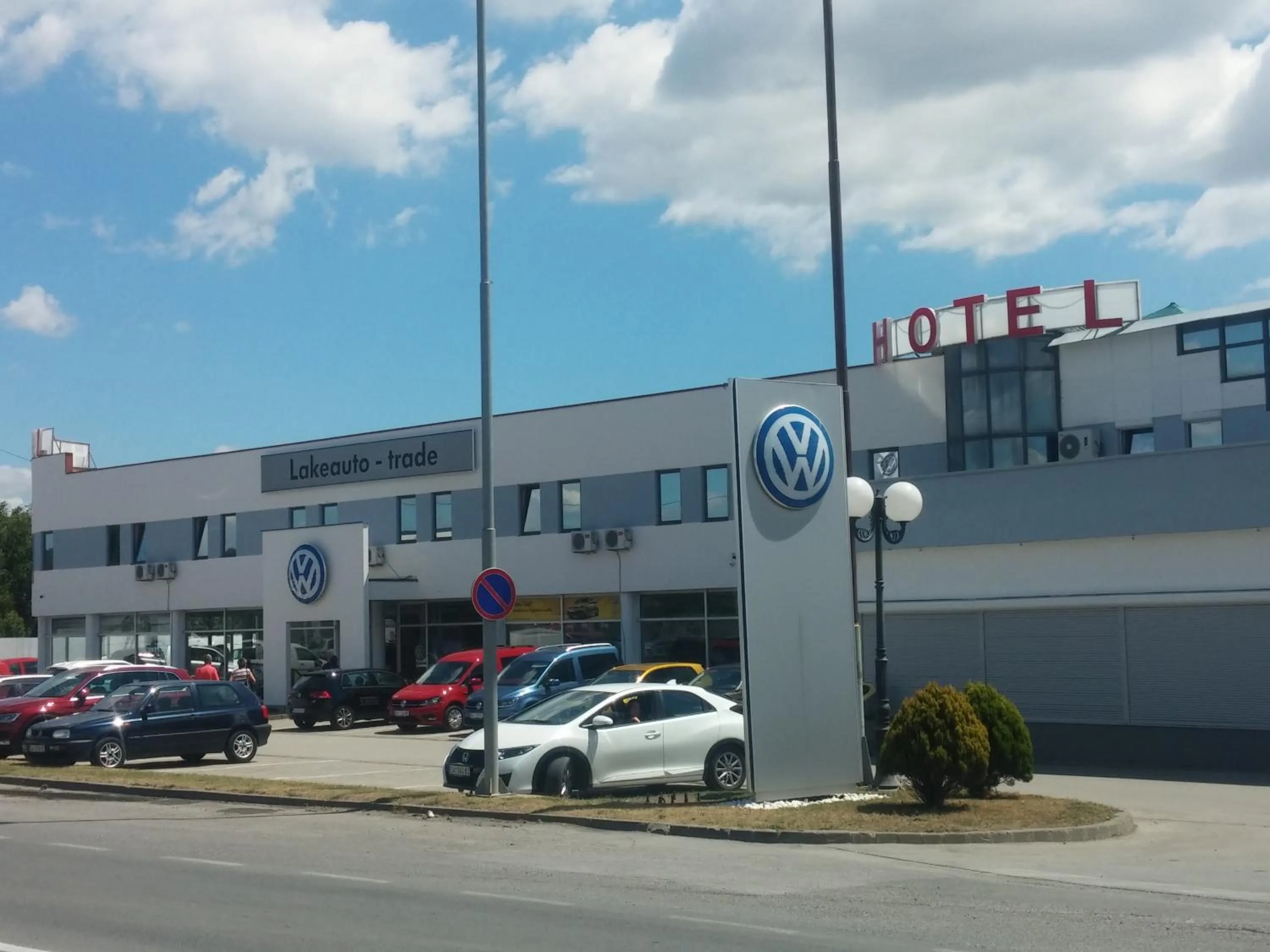 Property building in Garni Hotel Lake