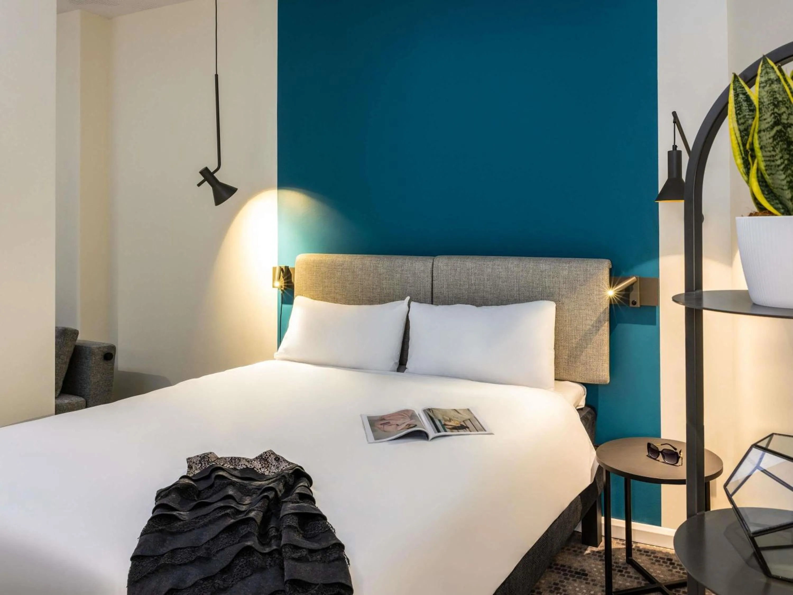 Bedroom, Bed in ibis Manchester Centre Princess Street