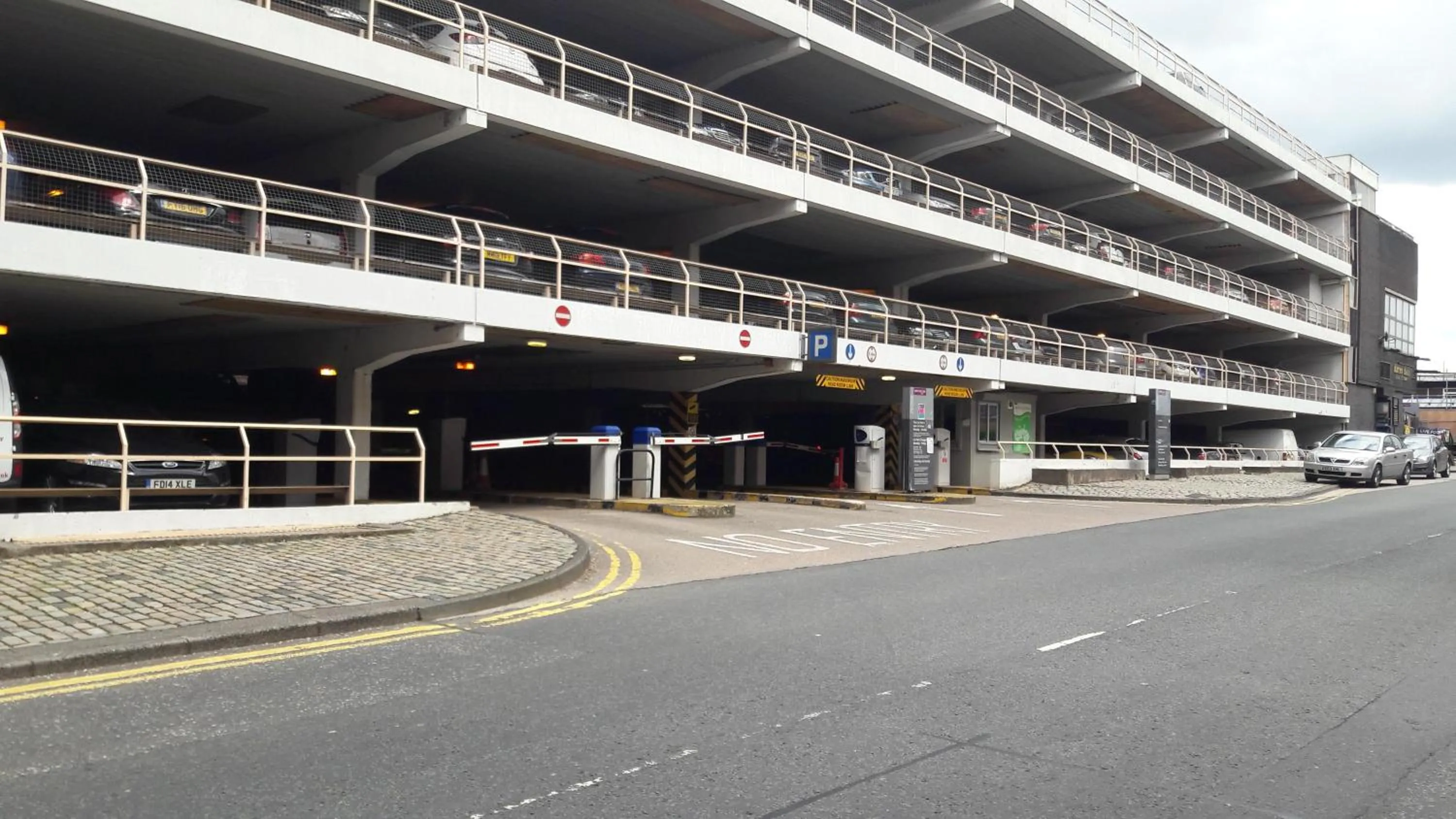 Parking in ibis Manchester Centre Princess Street