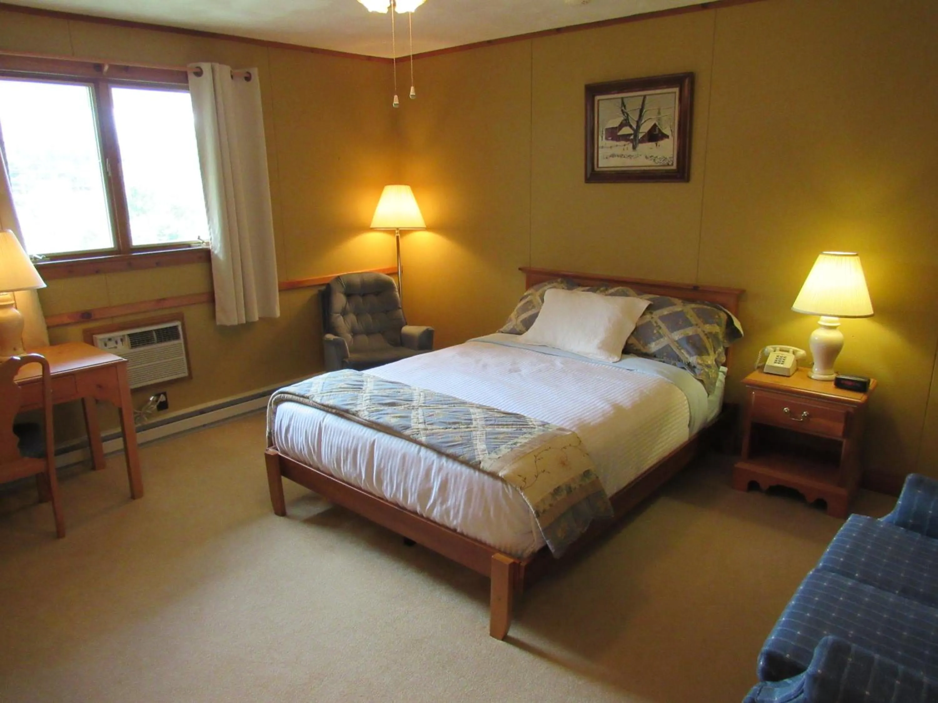 Bed in Carlson's Lodge