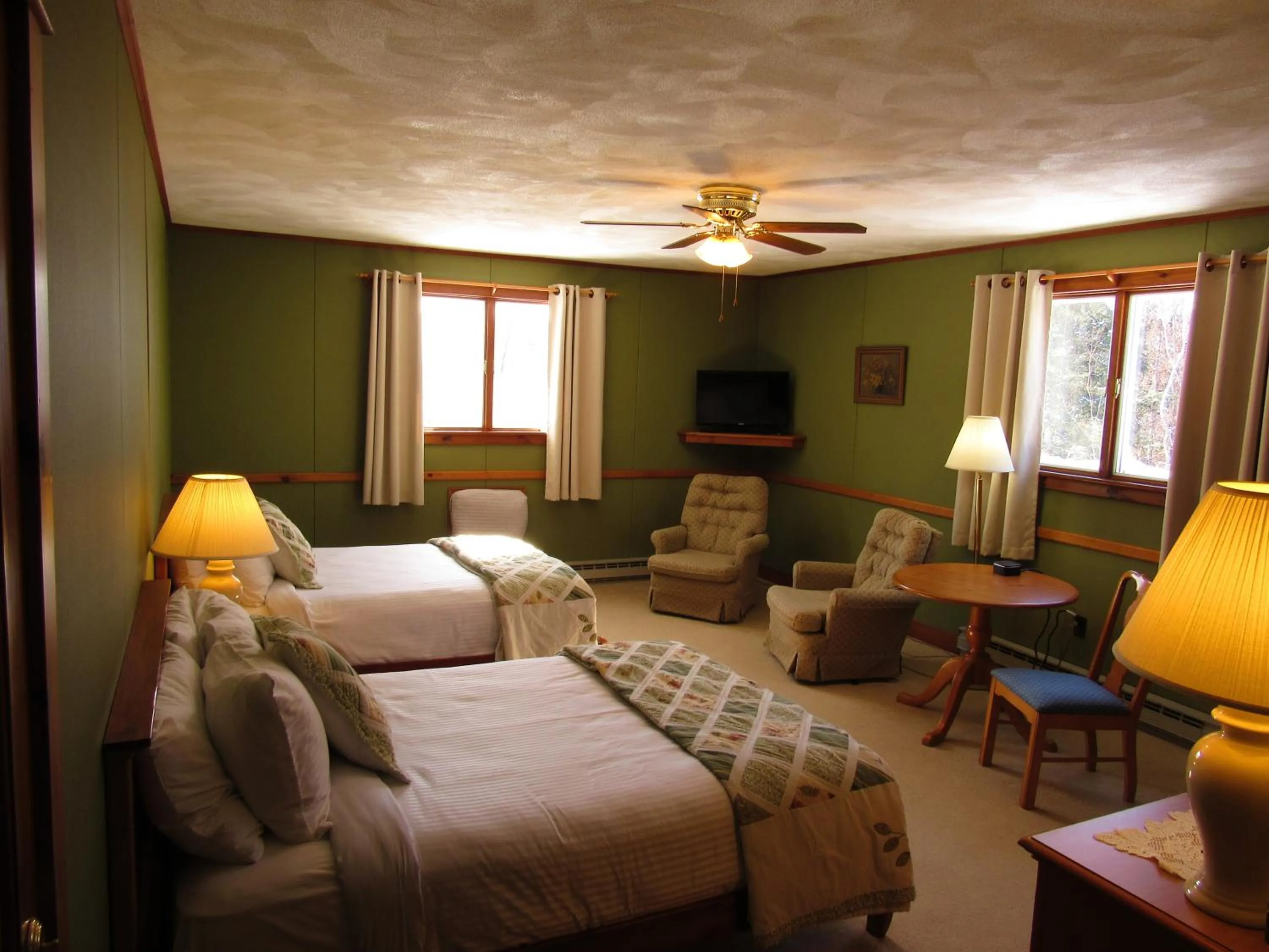 Bed in Carlson's Lodge